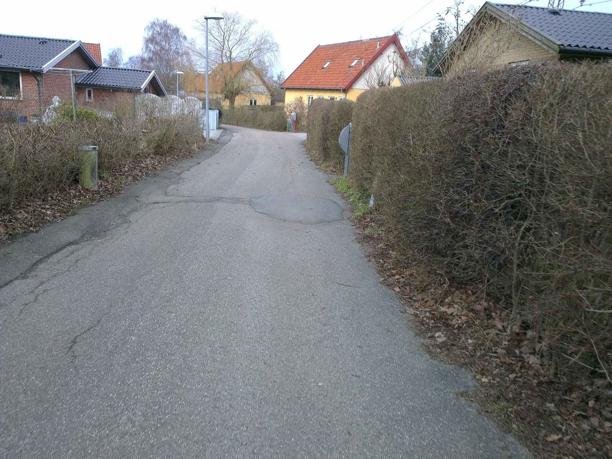 Photo showing: Jungehøj, Kyndby Huse i Frederikssund Kommune