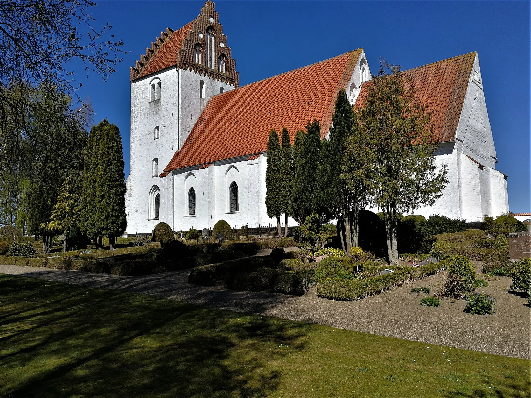 Photo showing: Døllefjelde kirke, Karlslundevej 10, Døllefjelde, 4990 Sakskøbing