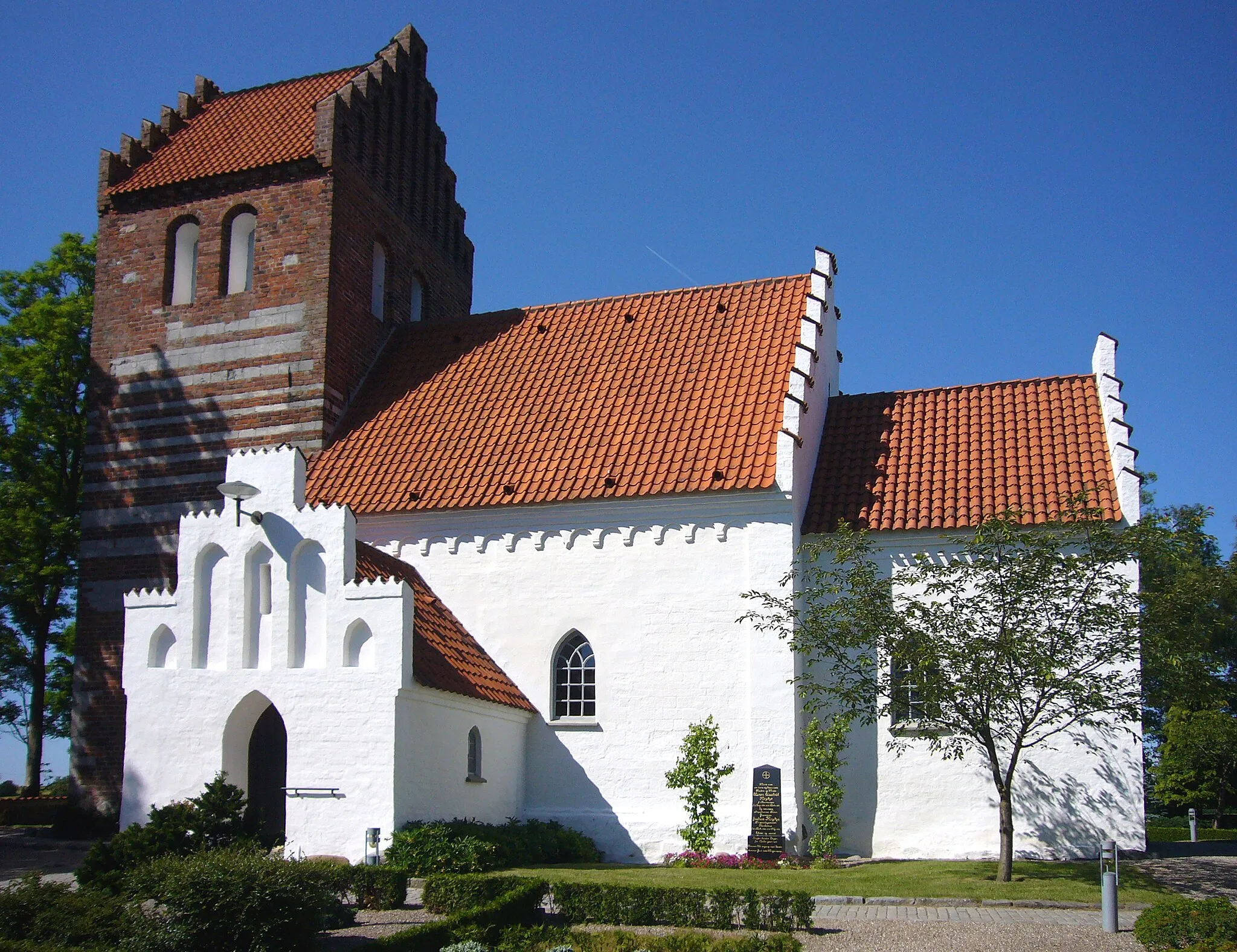 Photo showing: Karlstrup Kirke, Roskilde County, Denmark.