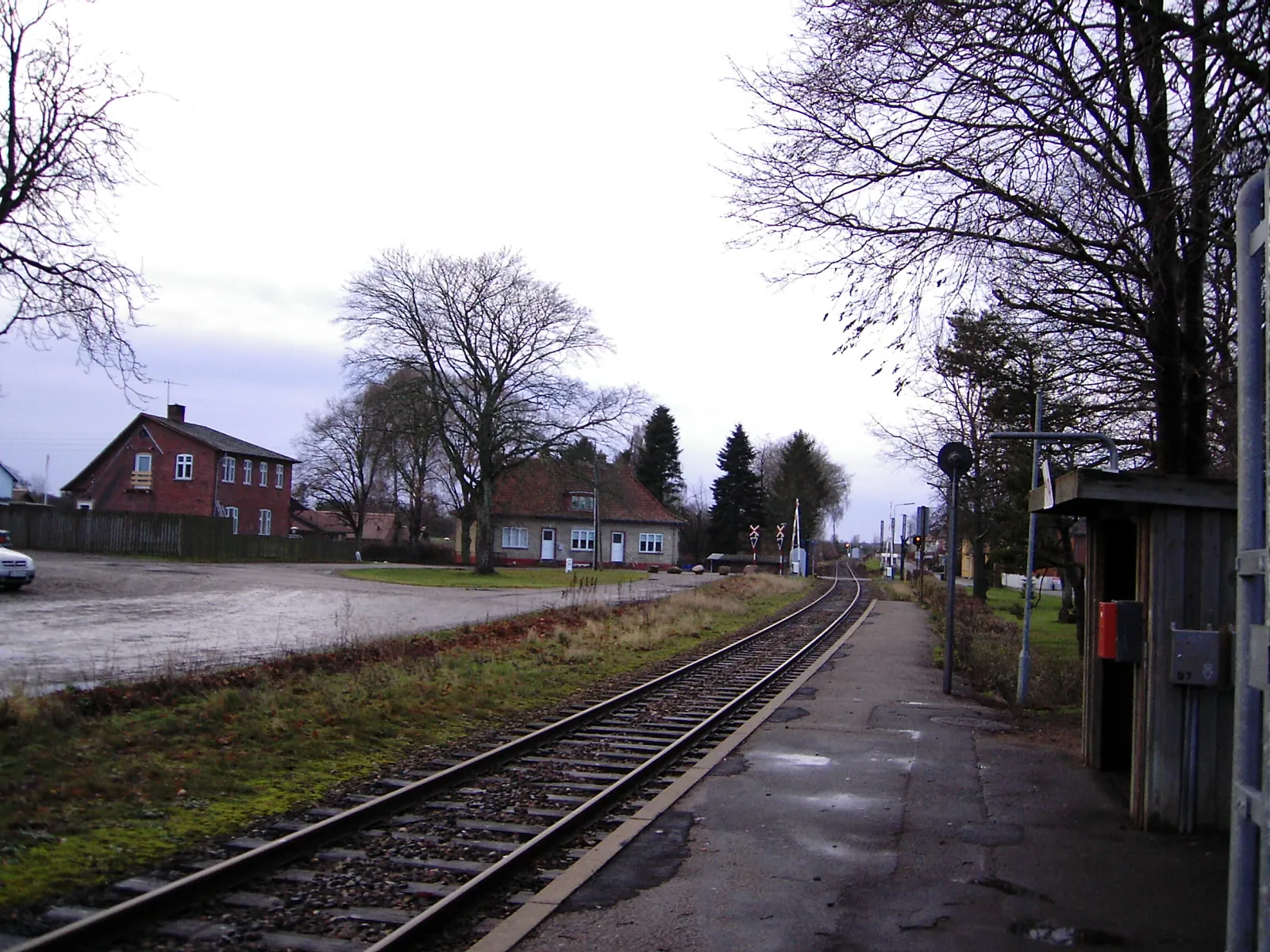 Photo showing: A picture of the Danish village of Nyrup (Stenmagle Sogn), seen from the station.