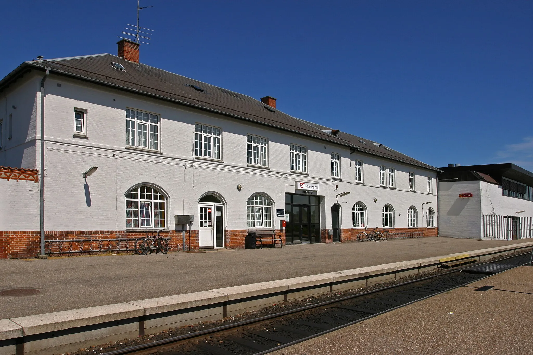 Photo showing: Picture of Nykøbing Sjælland Railway Station (Nykøbing Sjælland - Denmark)