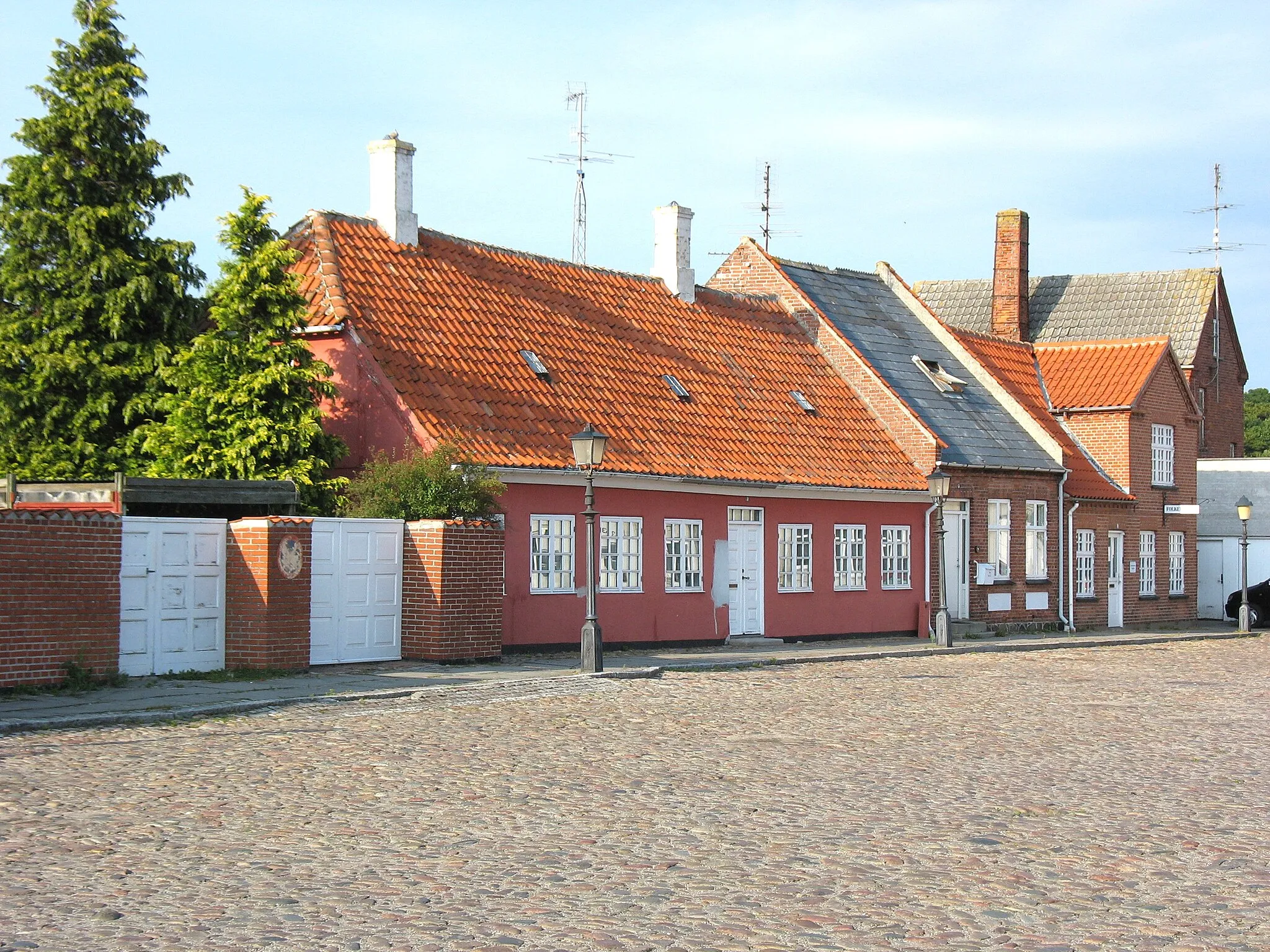 Photo showing: The old square in the small town "Rødby" located on the island Lolland in east Denmark.
