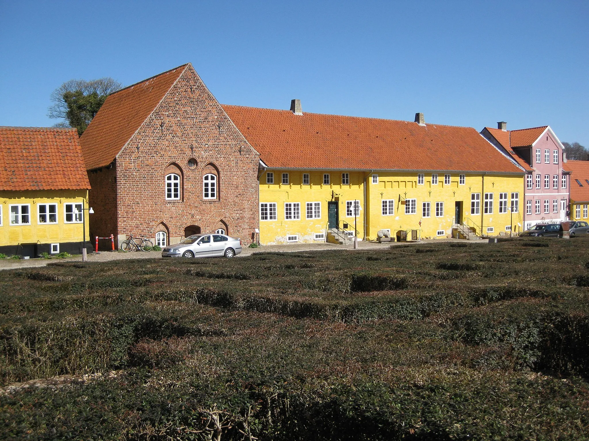 Photo showing: The old "Bispegaarden" (bishop´s palace) in the town Kalundborg. The town is located in West Zealand, Denmark.
