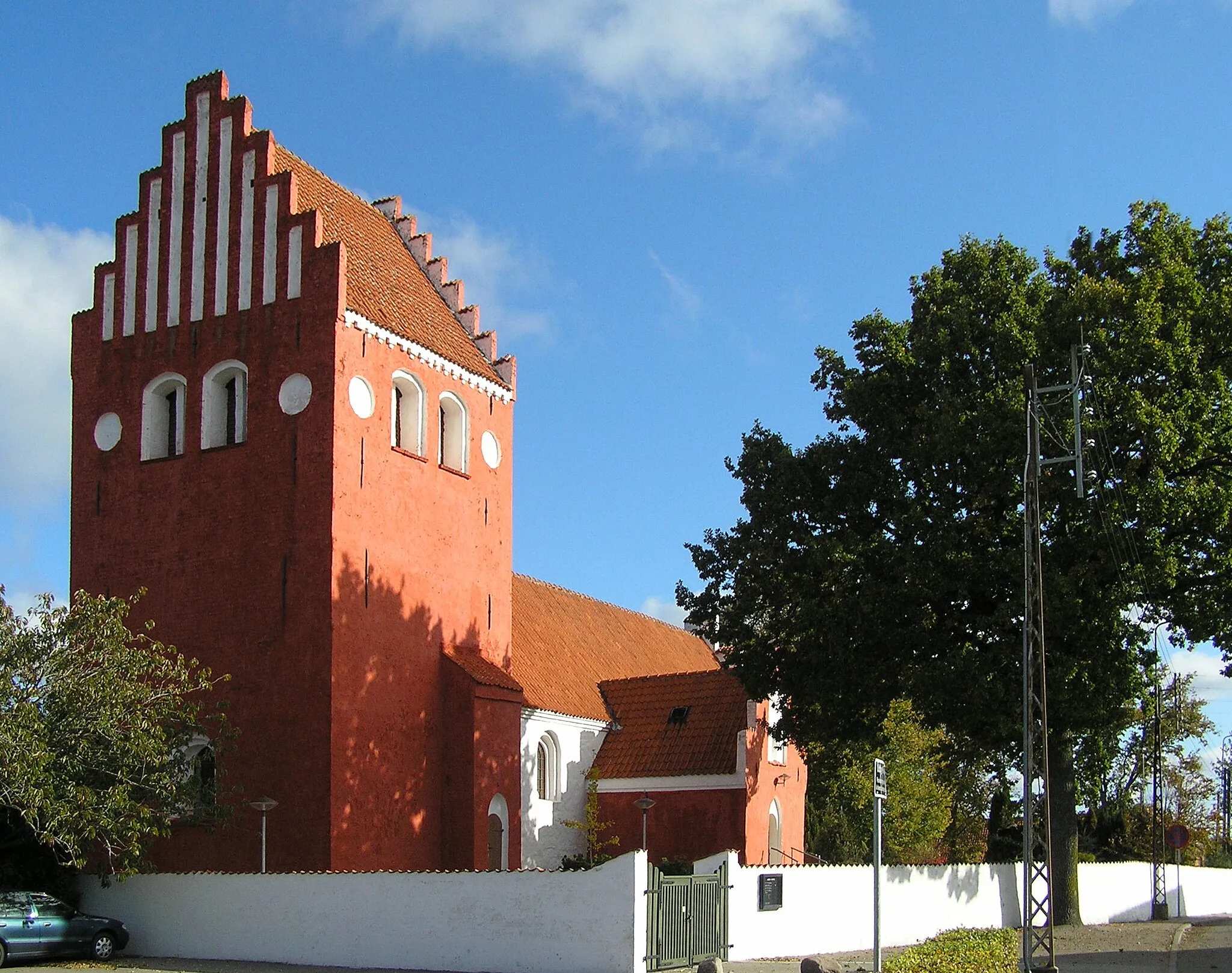 Photo showing: Udby Kirke, Tuse Næs.