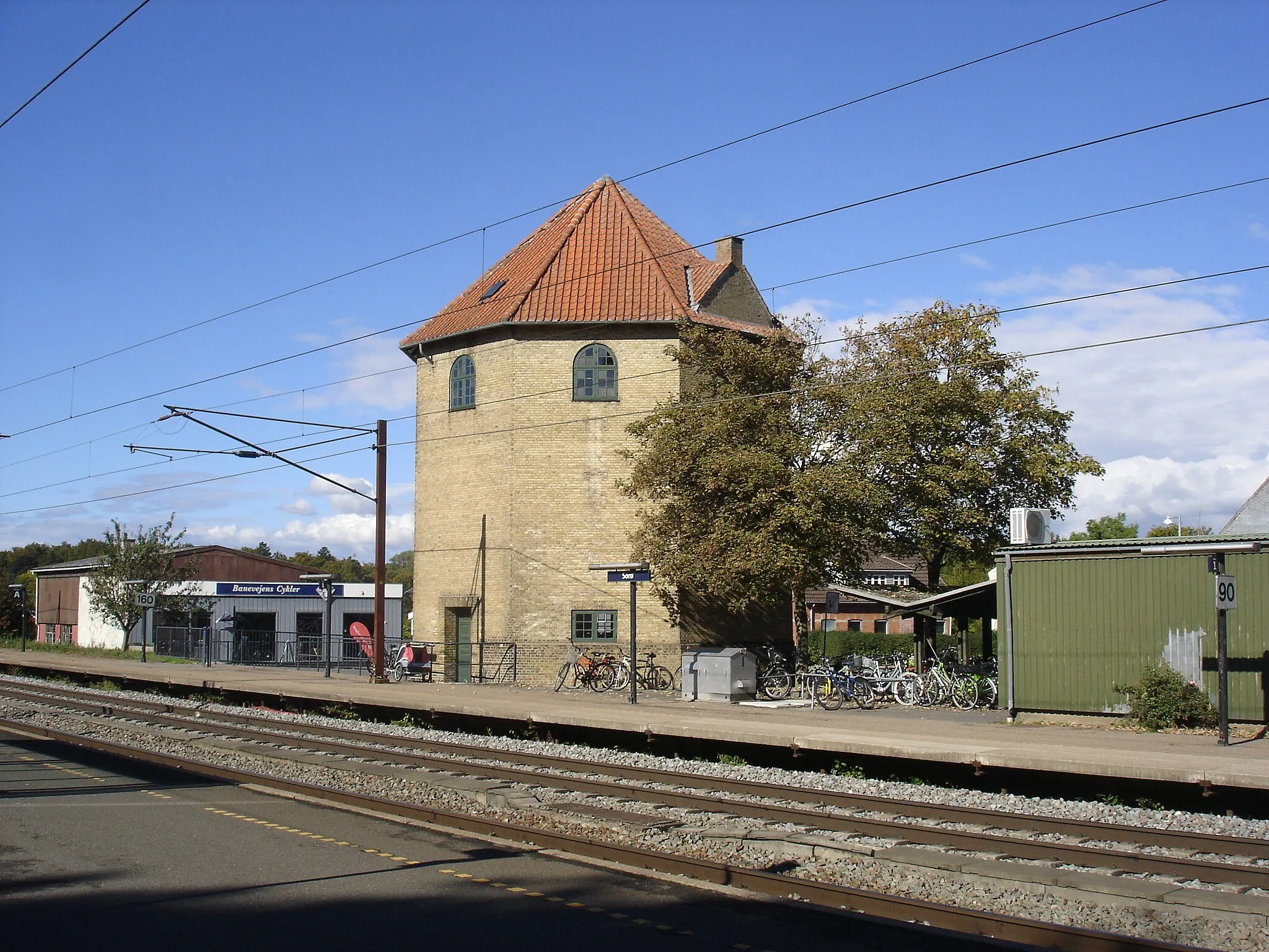 Photo showing: Sorø Stations vandtårn