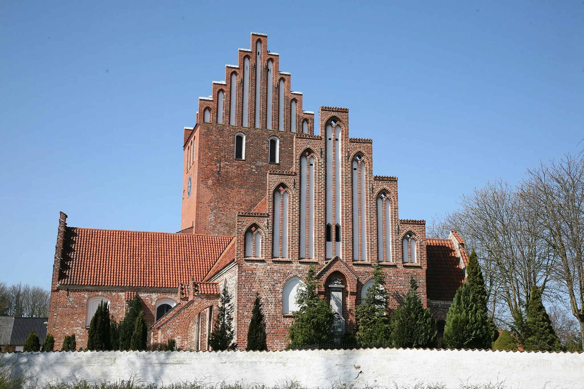 Photo showing: Boeslunde church near Korsør, Denmark