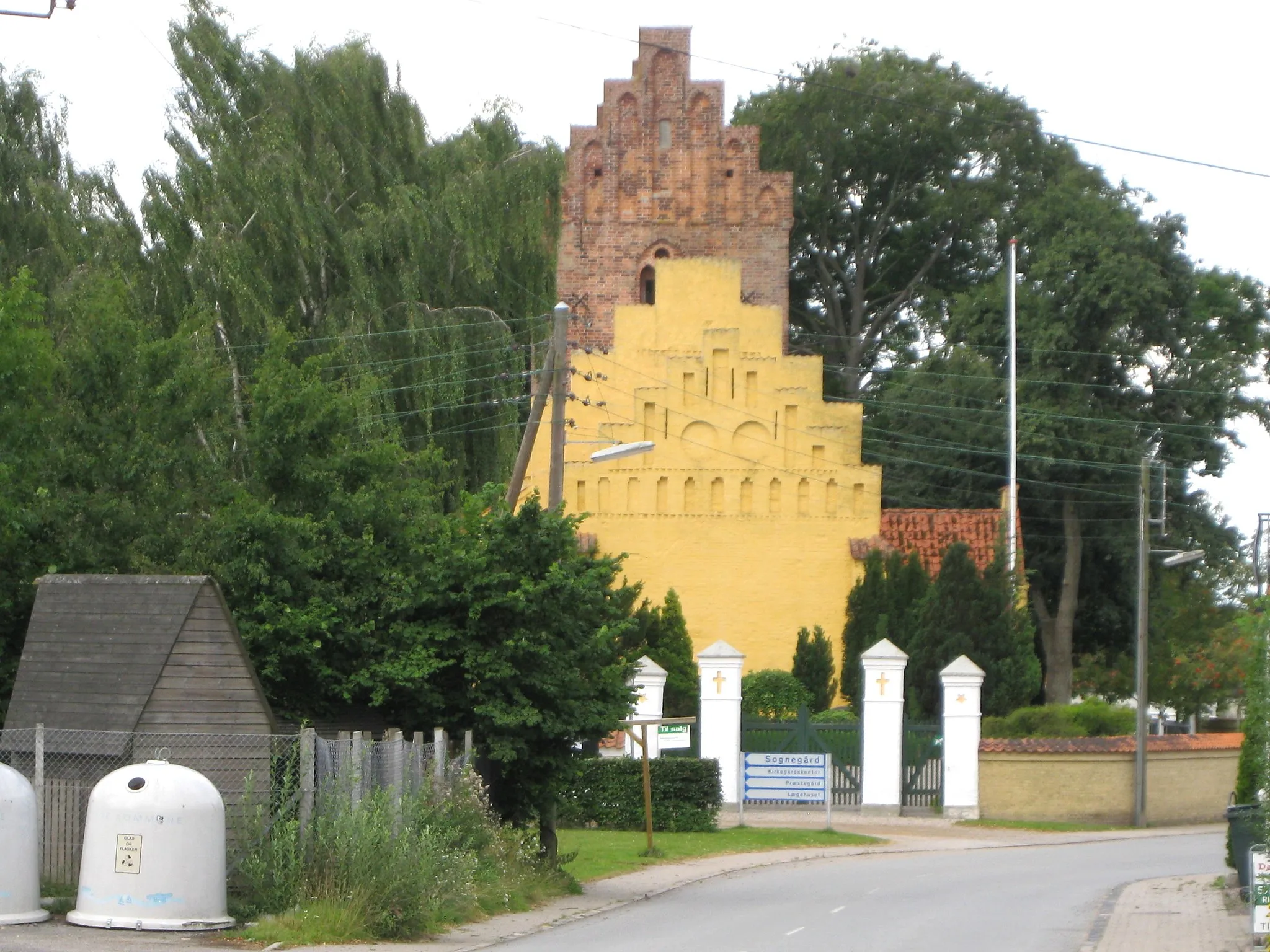 Photo showing: The church "Terslev Kirke" in the village "Terslev", Faxe Municipality. The village is located on South Zealand in east Denmark.