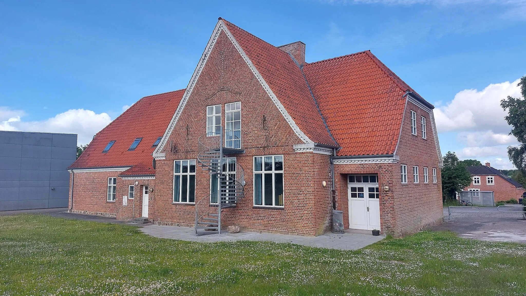 Photo showing: Bygning i Øster Lindet