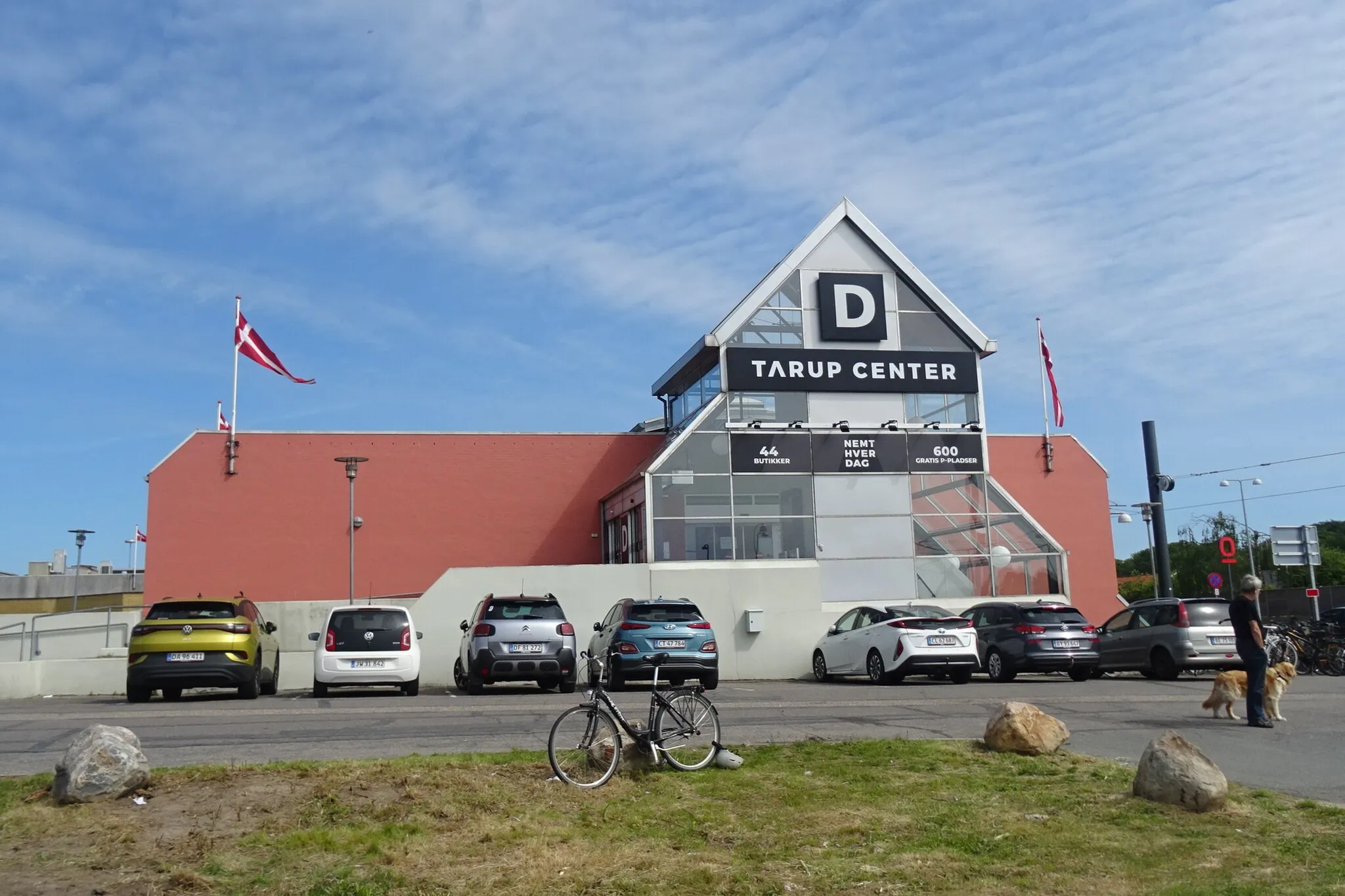 Photo showing: The shopping center Tarup Center in Odense in Denmark.