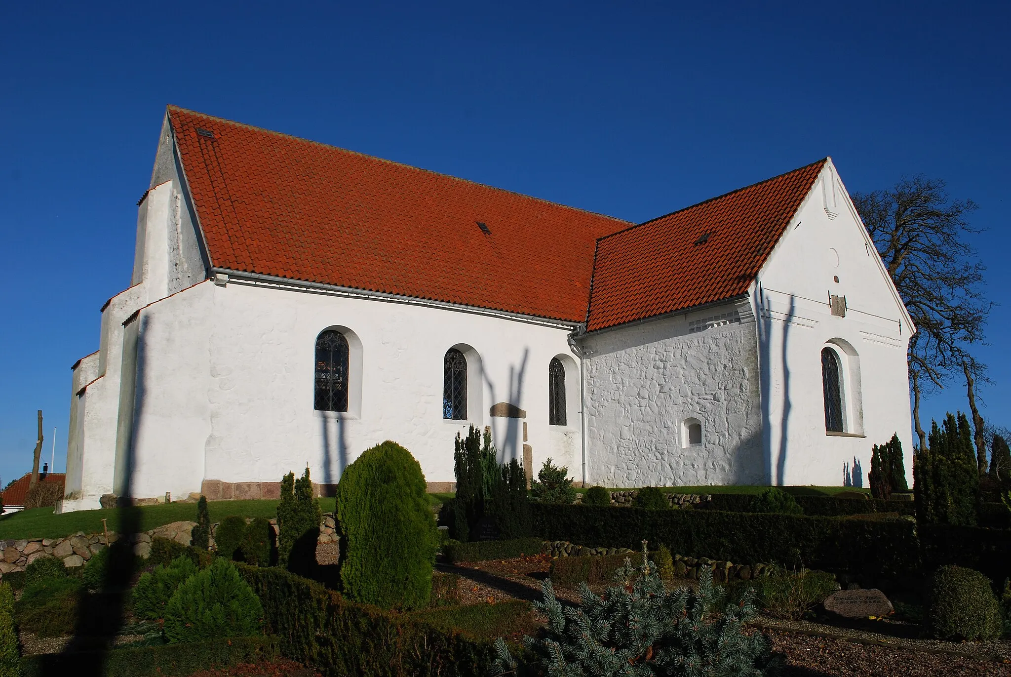 Photo showing: Church of Varnæs, Sundeved, Denmark