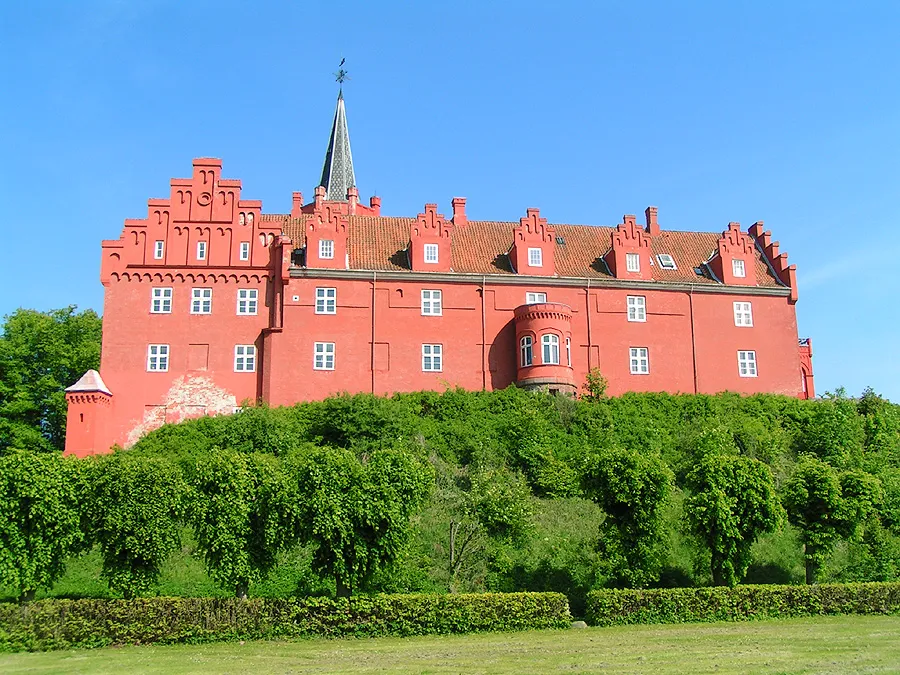 Photo showing: Tranekær Castle at Langeland, Denmark