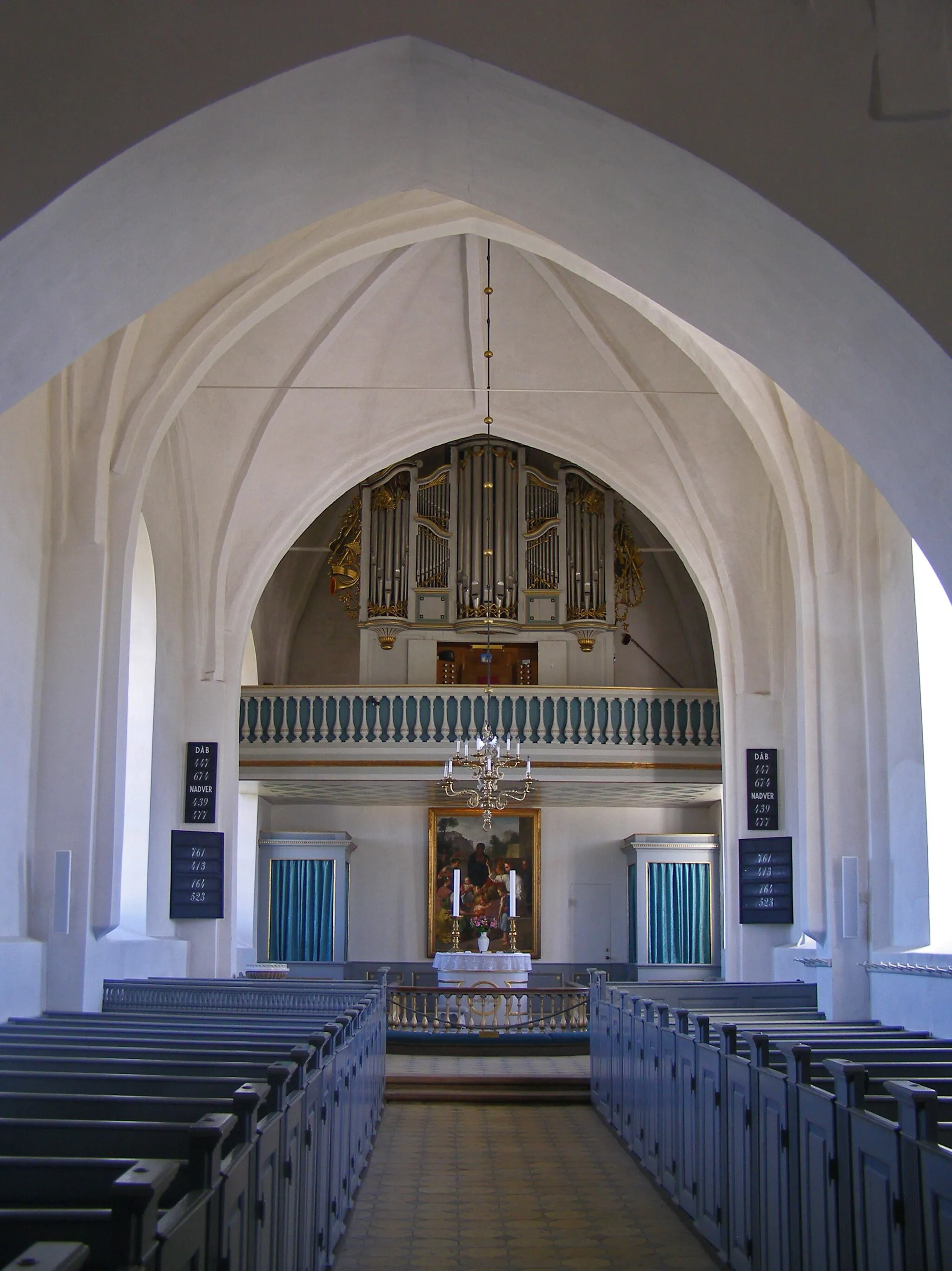 Photo showing: photographer:selfdate:July 06subject:horne church interior