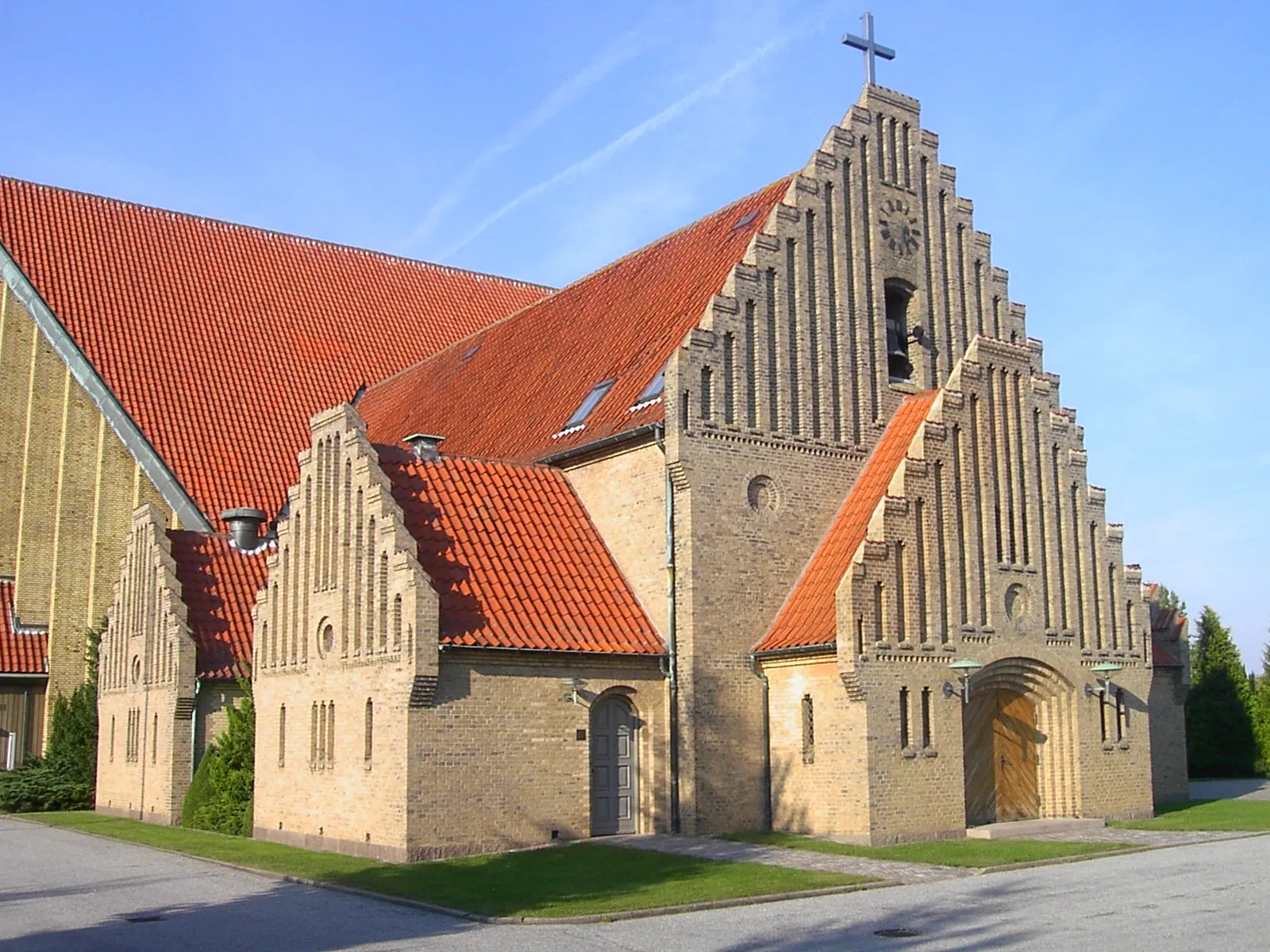 Photo showing: Christianskirken (Christians Church) in the city Fredericia in Denmark.

Source: Photo by --Rune Magnussen 5. Sep 2005