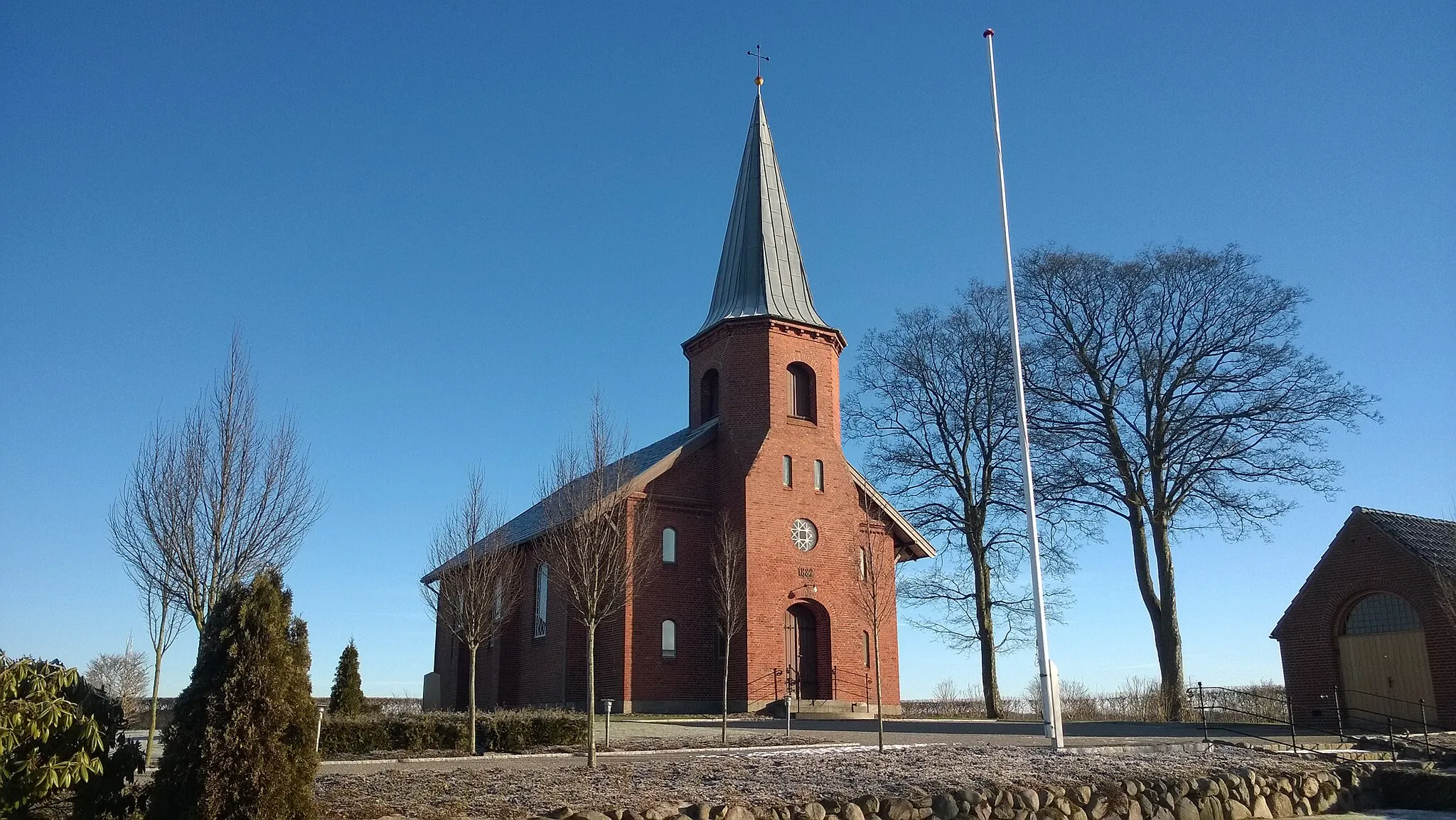 Photo showing: Hjulby Kirke, Stationsvej 19 A, Hjulby, 5800 Nyborg; set fra V