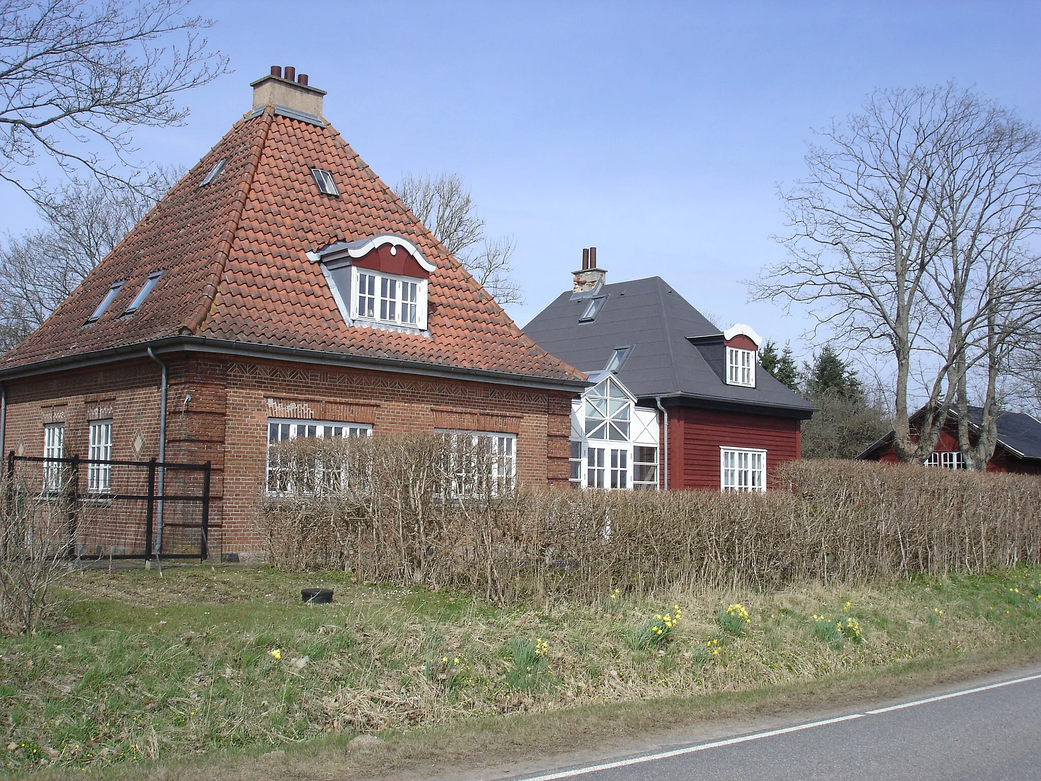 Photo showing: Hoppeshuse Station fra sporsiden