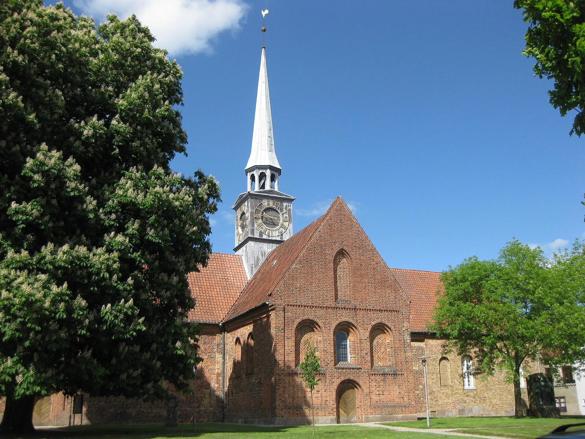 Photo showing: The church "Sct. Nicolai Kirke" in the town "Aabenraa". The town is located in Southern Jutland, Denmark.