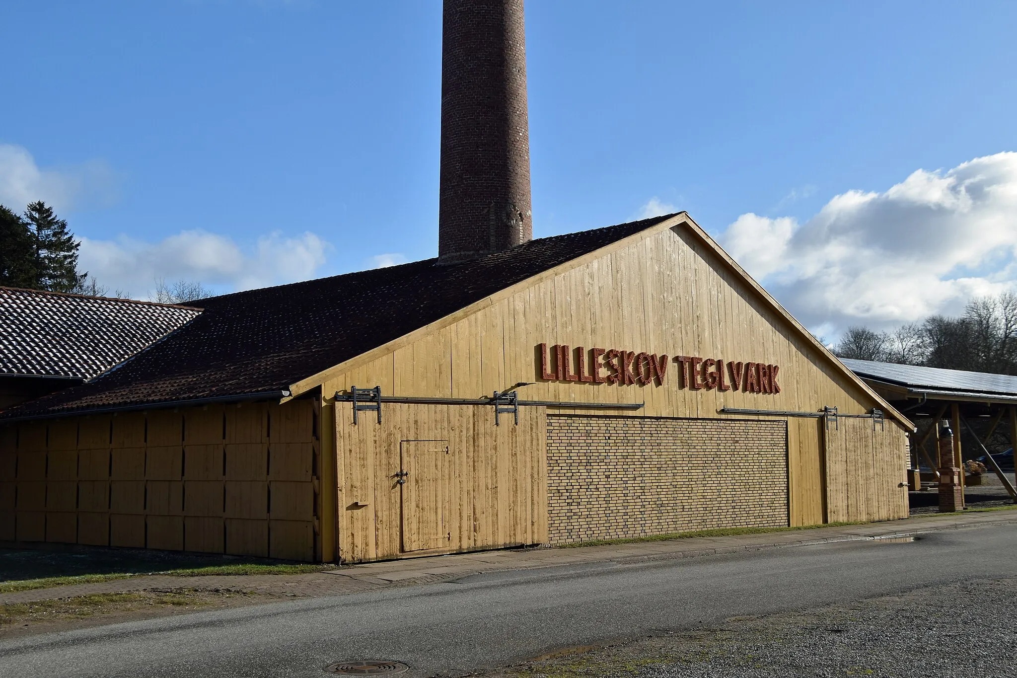 Photo showing: Lilleskov Teglværk