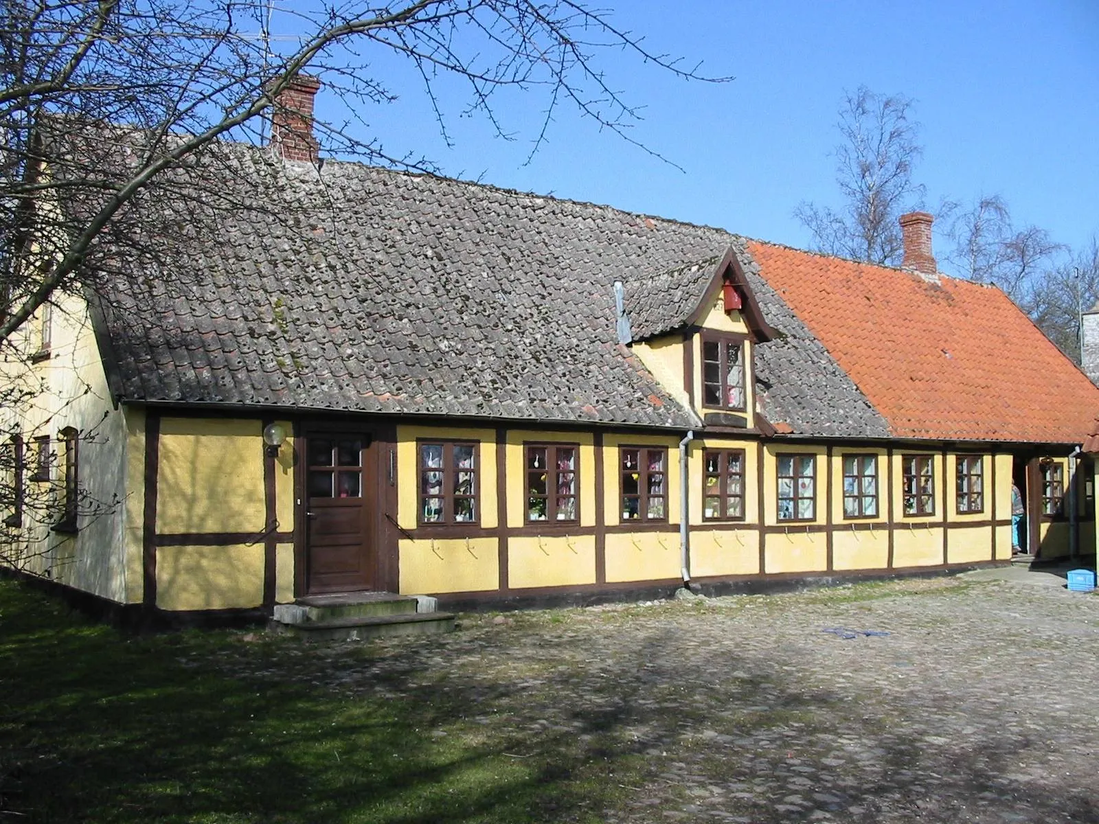 Photo showing: Bjerreby Mølle - møllegården