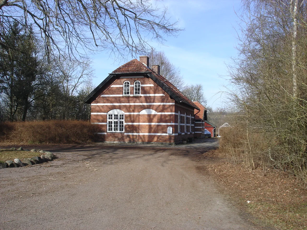 Photo showing: Håstrup Station fra vejsiden