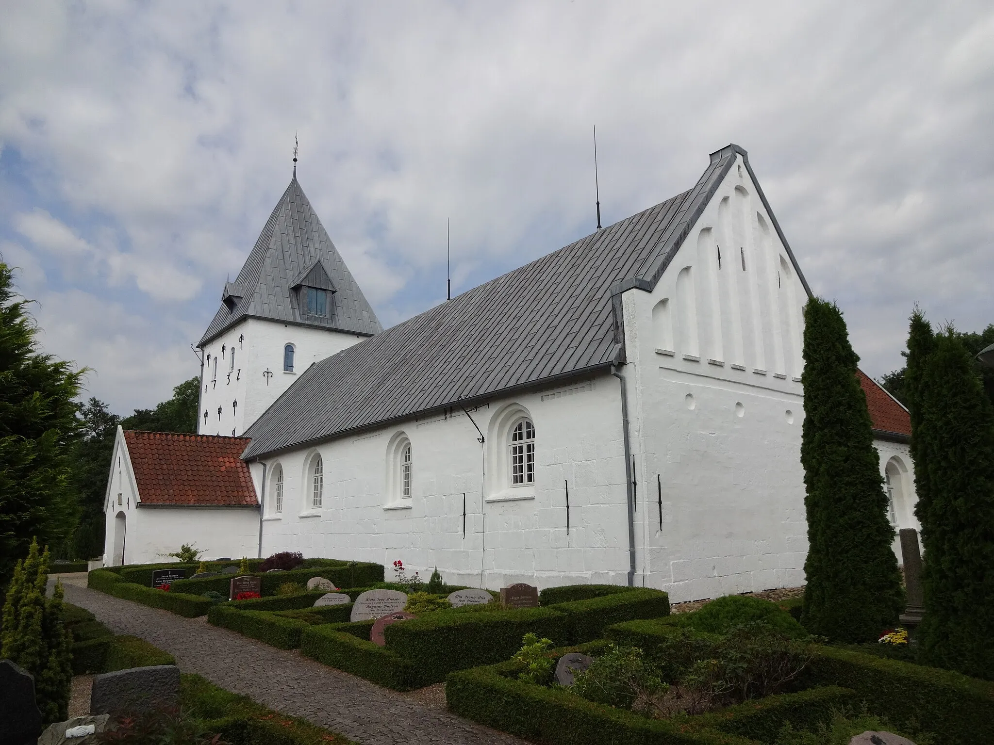 Photo showing: Maugstrup Kirke