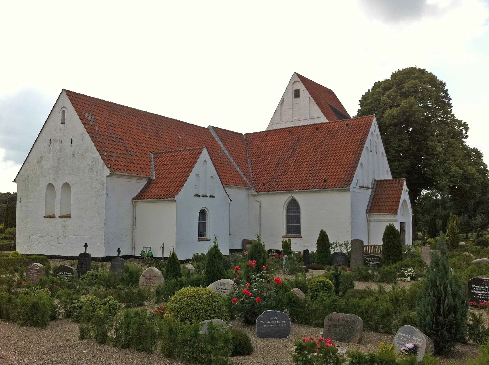 Photo showing: Vedsted Kirke fra nordøst