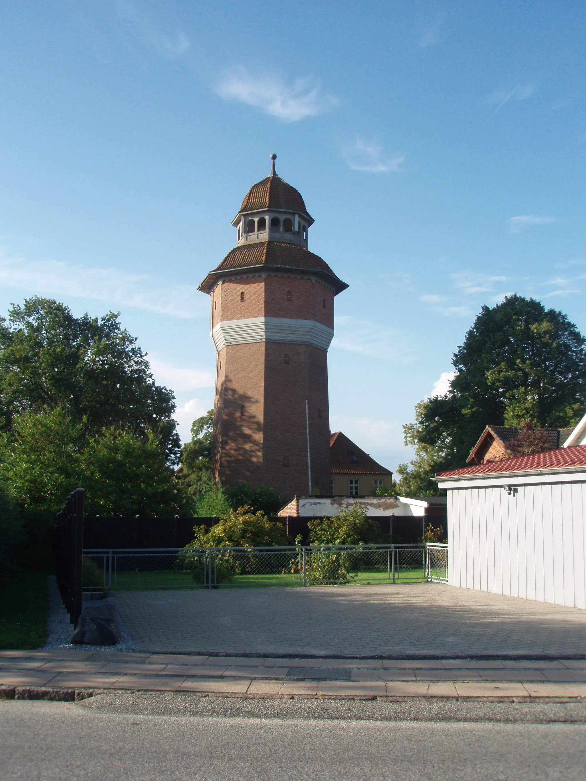 Photo showing: Water tower in Denmark