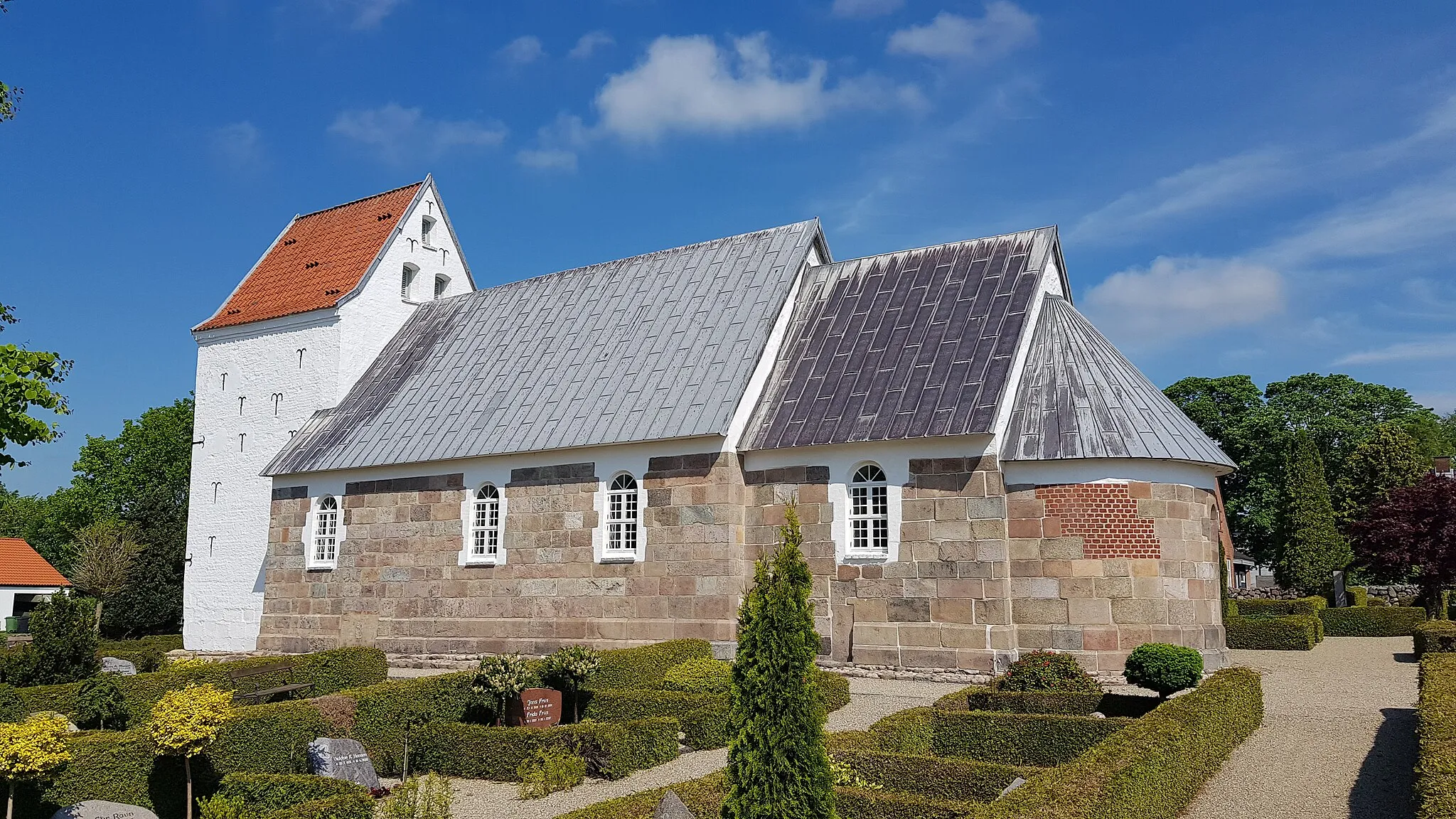 Photo showing: Læborg Kirke