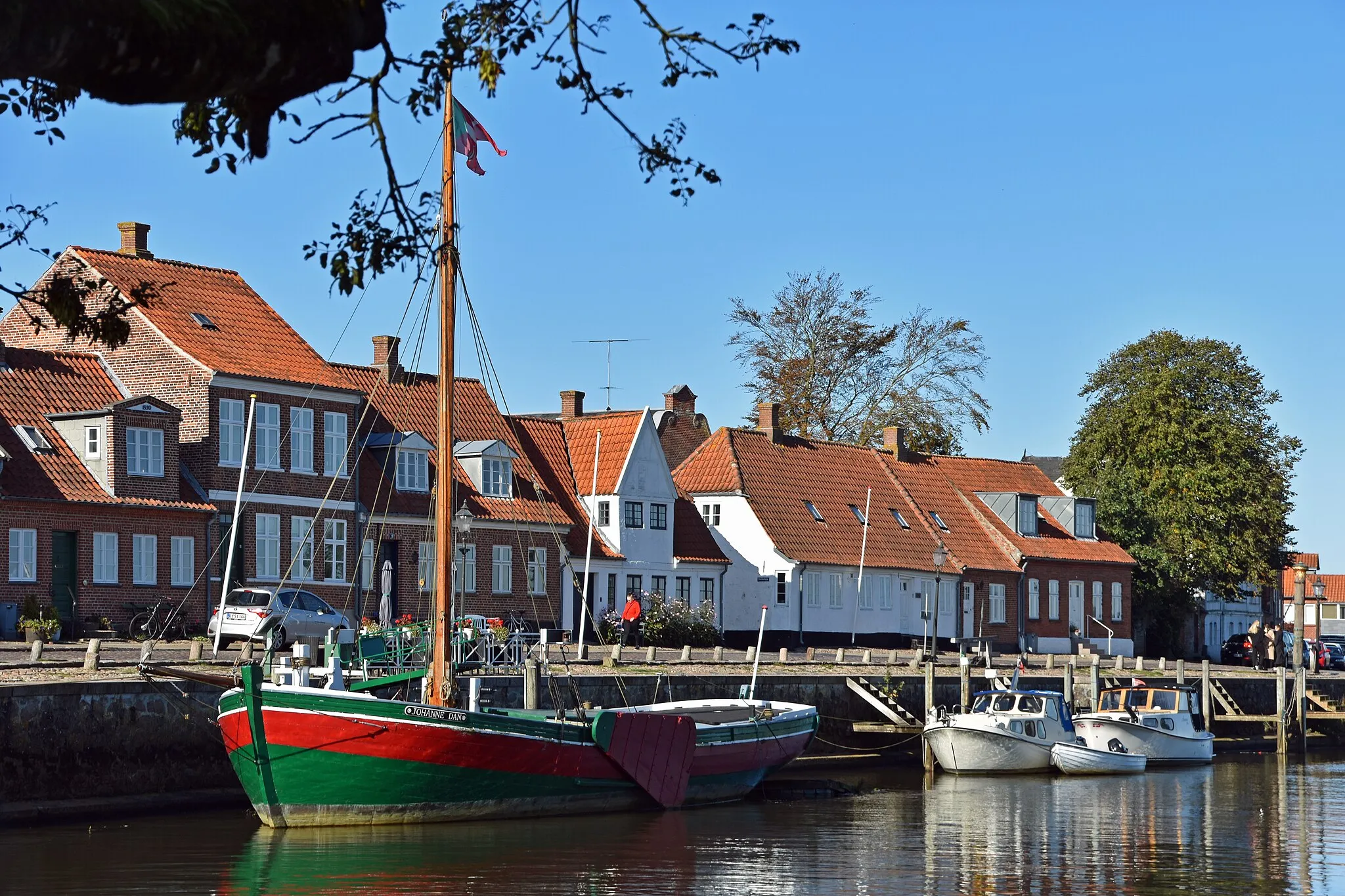 Photo showing: Johanne Dan (ship, 1972)