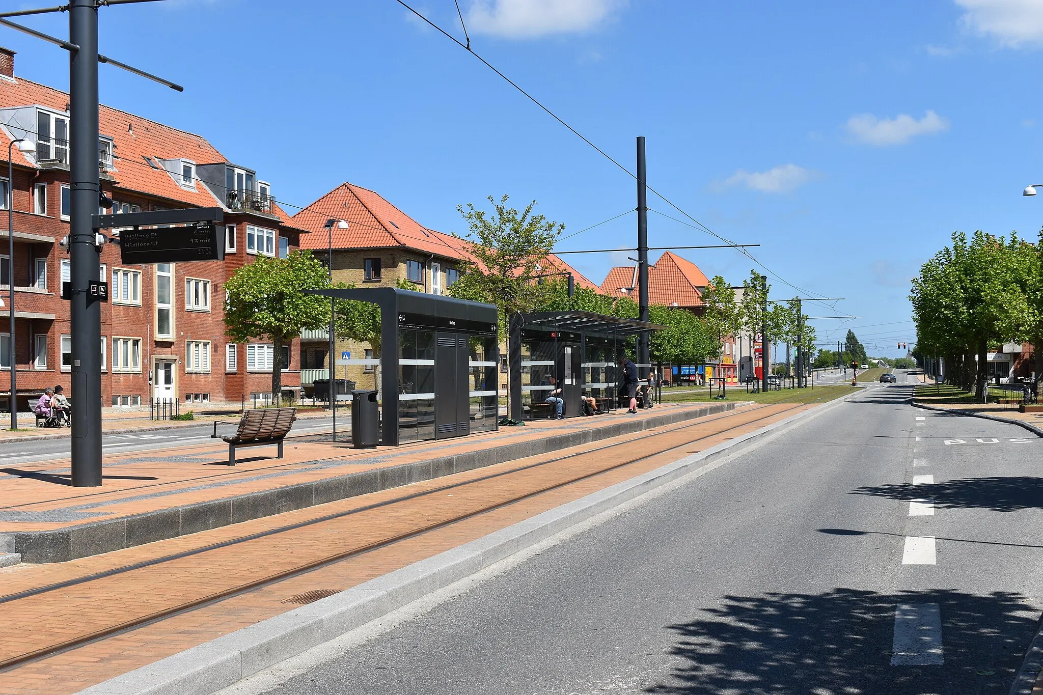 Photo showing: The light rail station Bolbro in Odense. Picture taken 04/06/2022