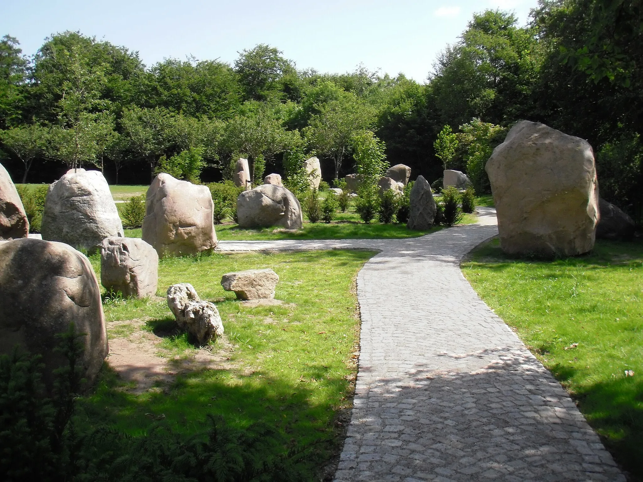 Photo showing: Troldeparken i Vejen "De syngende sten"