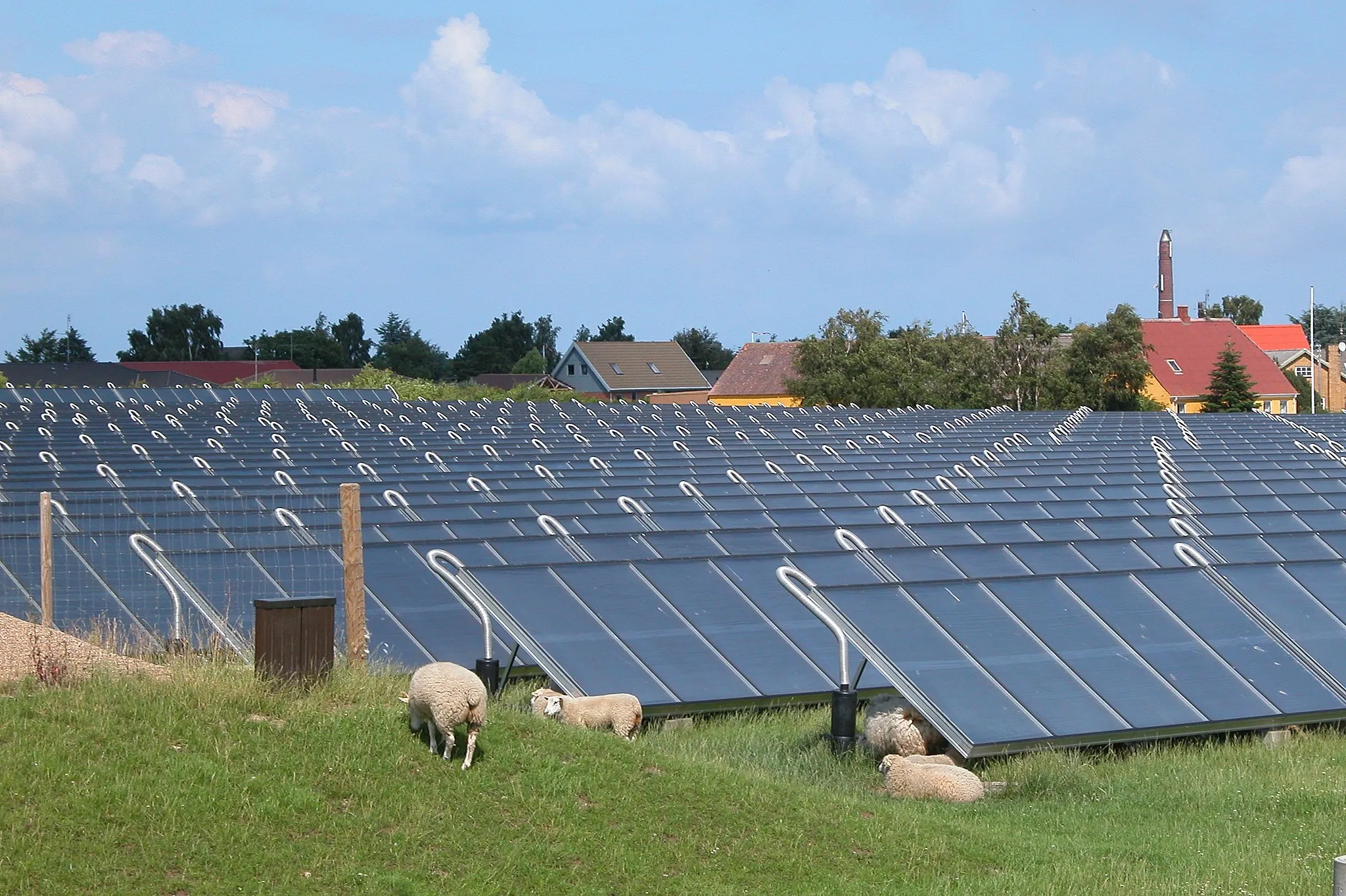 Photo showing: Marstal Solar power plants, have a area of 18,365 m². It covers a third of Marstal's power consumption