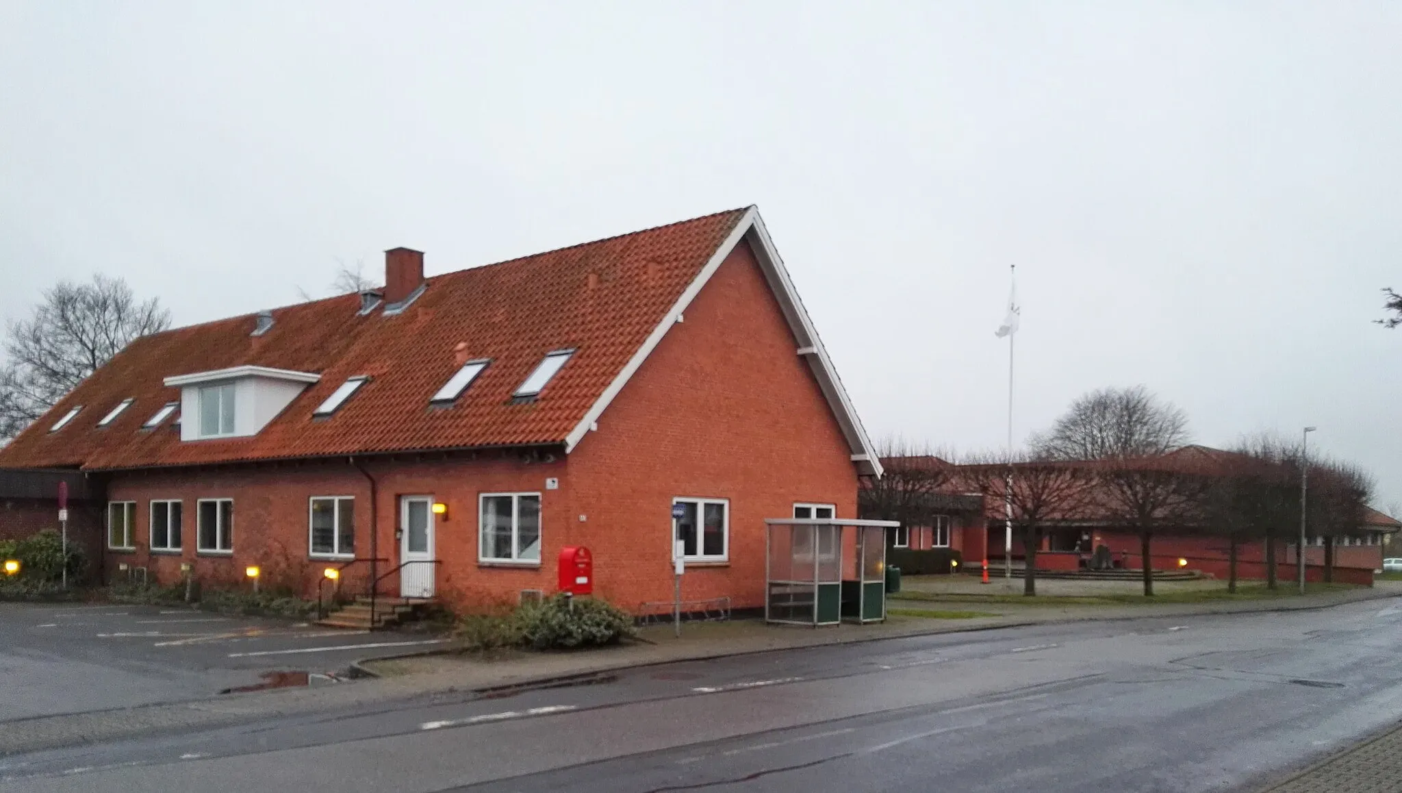 Photo showing: Den tidligere Broby Kommunes rådhus fra nordøst
