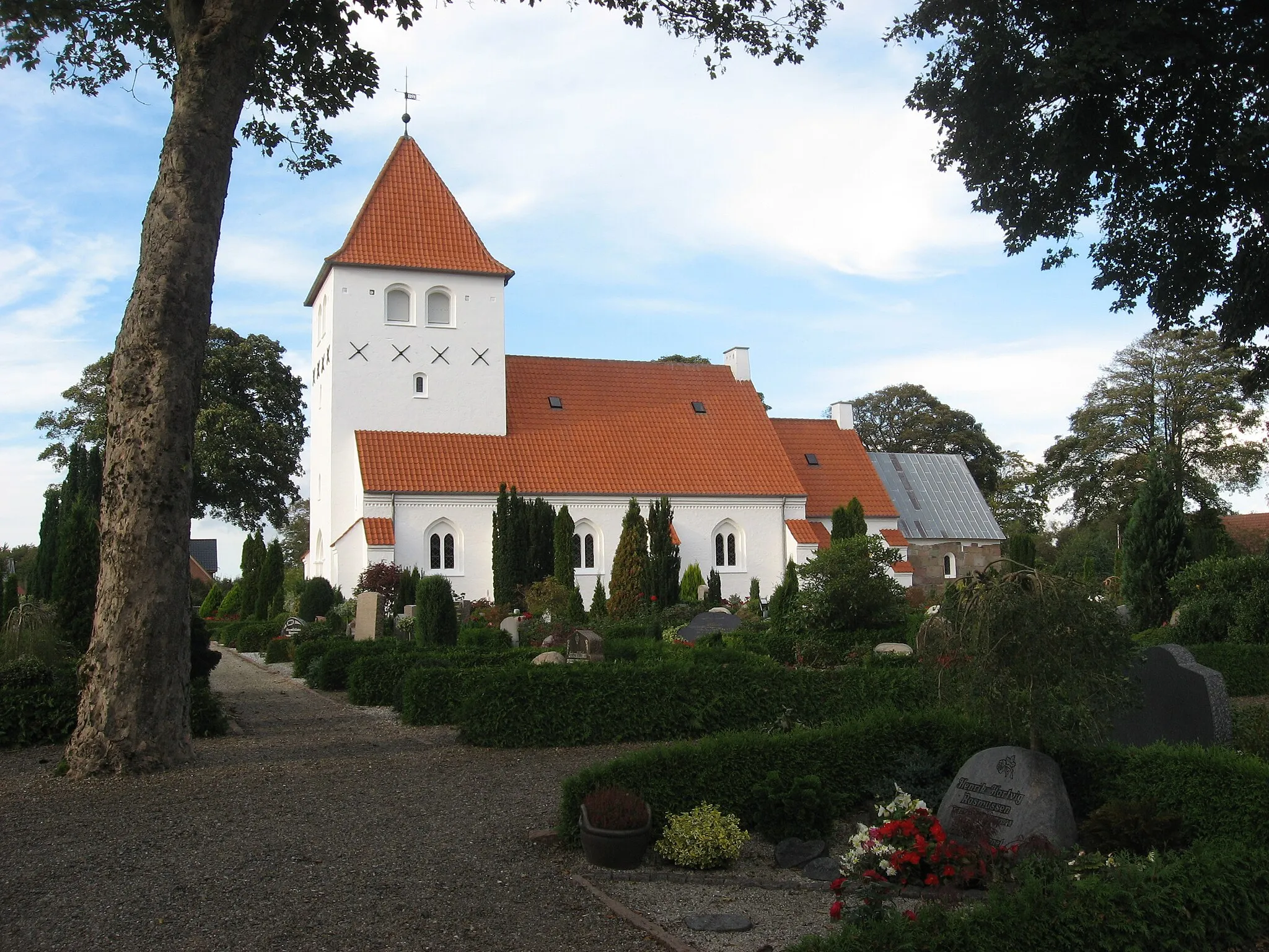 Photo showing: The church of Hejnsvig in the Diocese of Ribe, Denmark