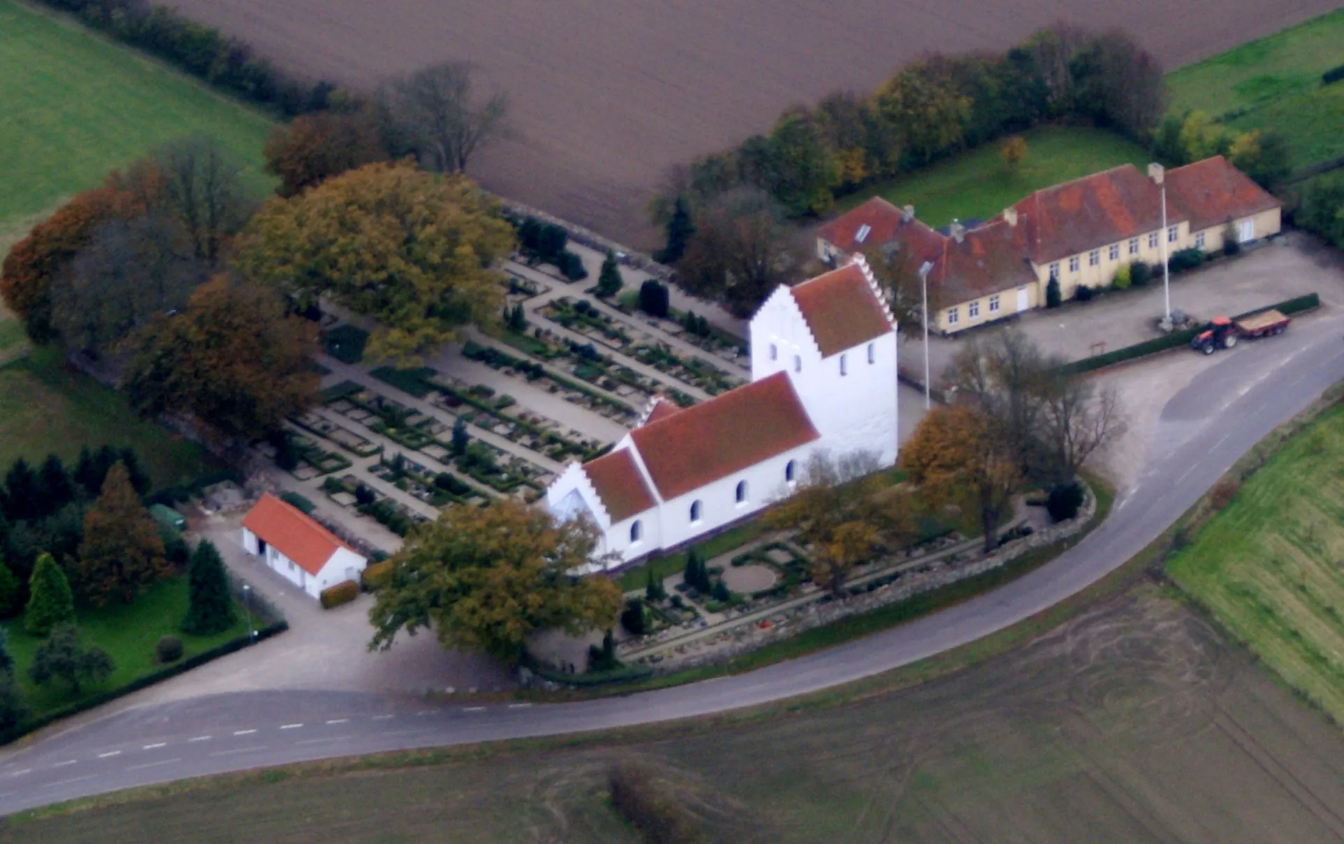 Photo showing: The church of Skt. Jørgen, Taasinge, Denmark