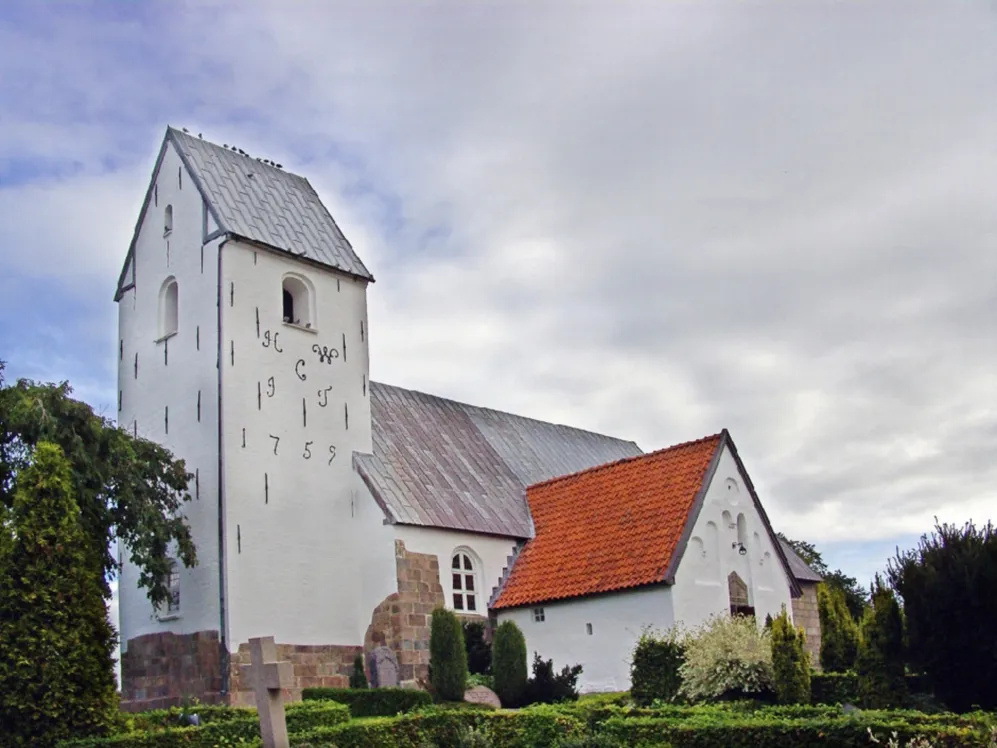 Photo showing: Gørding kirke, Esbjerg, fra sydvest