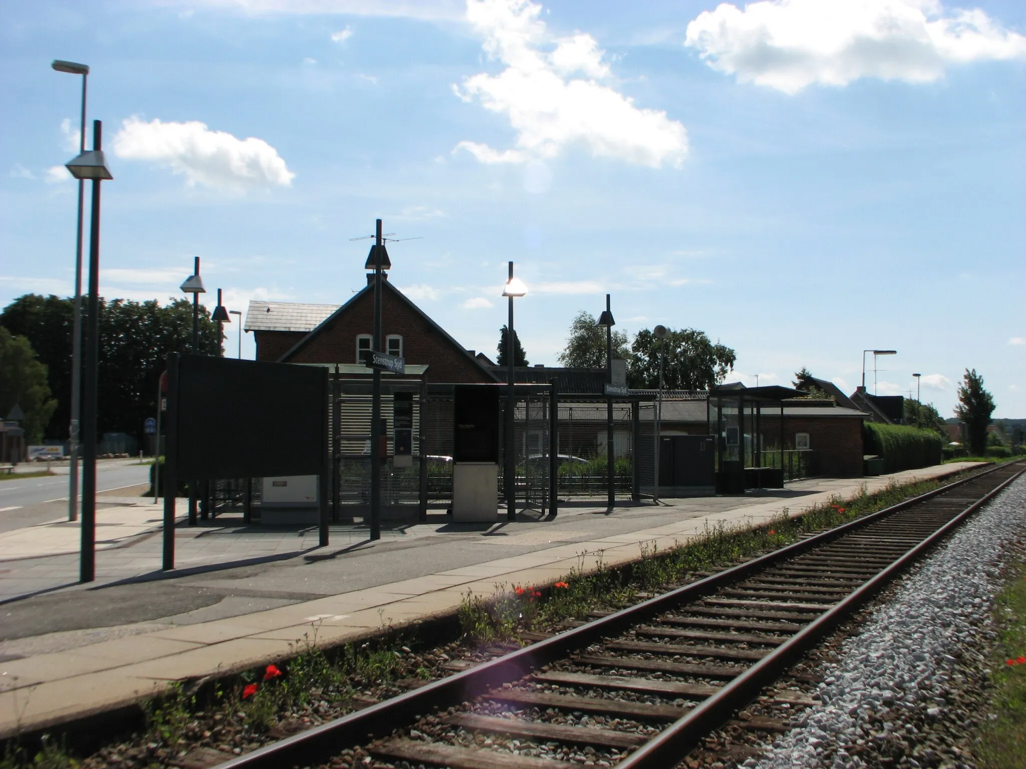 Photo showing: The secondary railroad station in Stenstrup, Funen, Denmark
