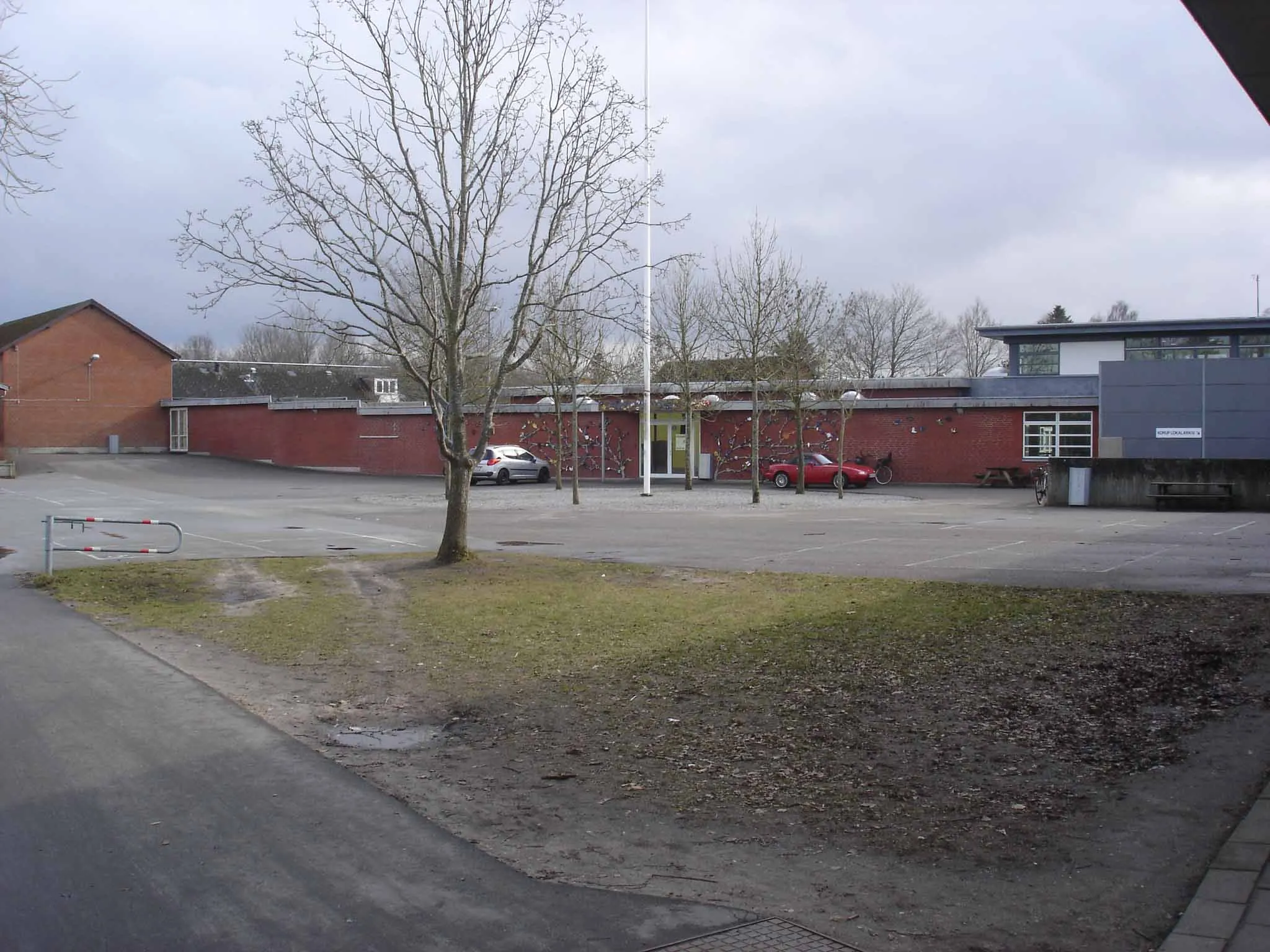 Photo showing: Korup Skole