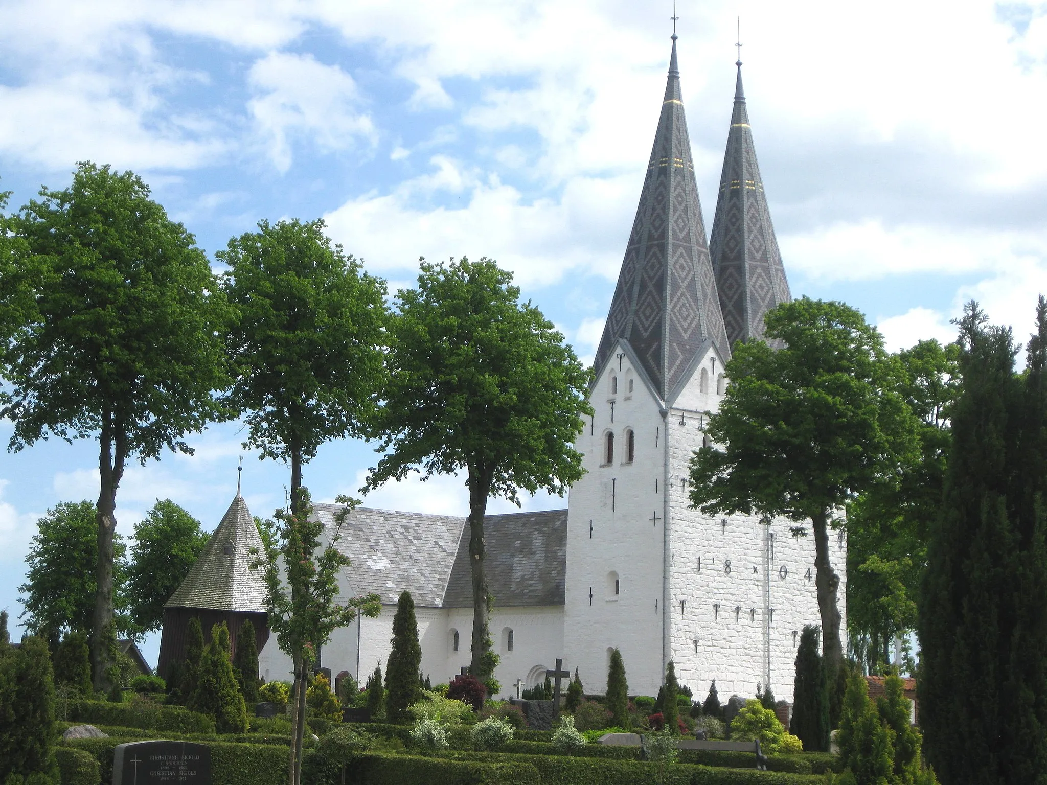 Photo showing: The church "Broager Kirke" in the small town "Broager". The town is located in Southern Jutland, Denmark.