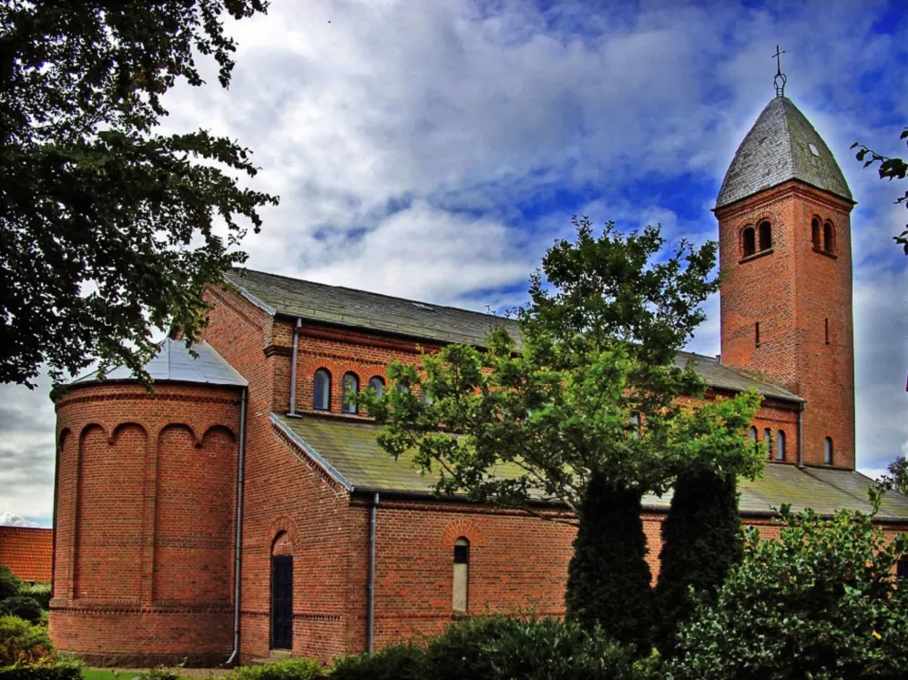 Photo showing: Askov kirke (Vejen) fra nordøst