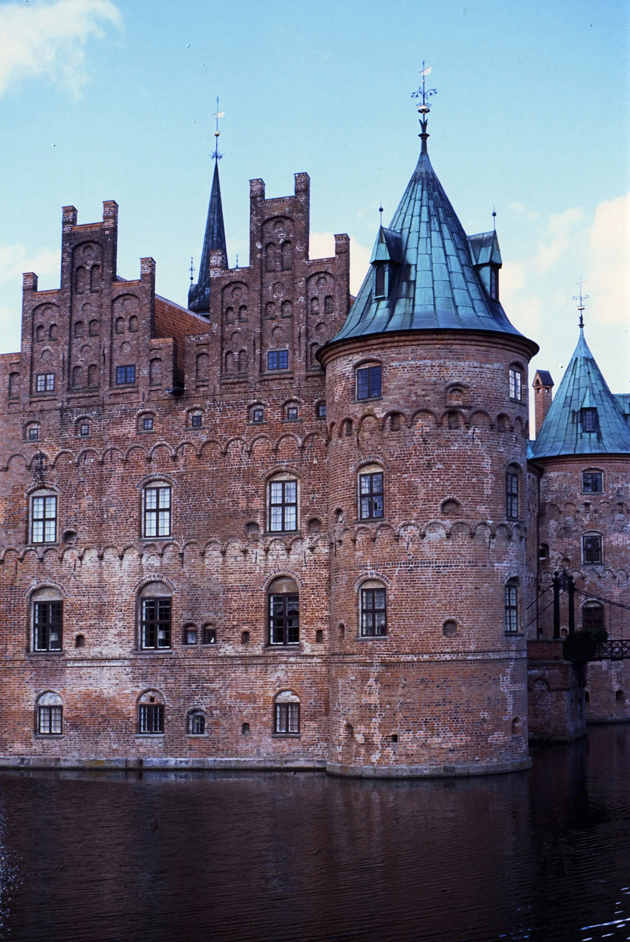 Photo showing: Südflügel der Wasserburg Schloss Egeskov auf Fünen, Dänemark.