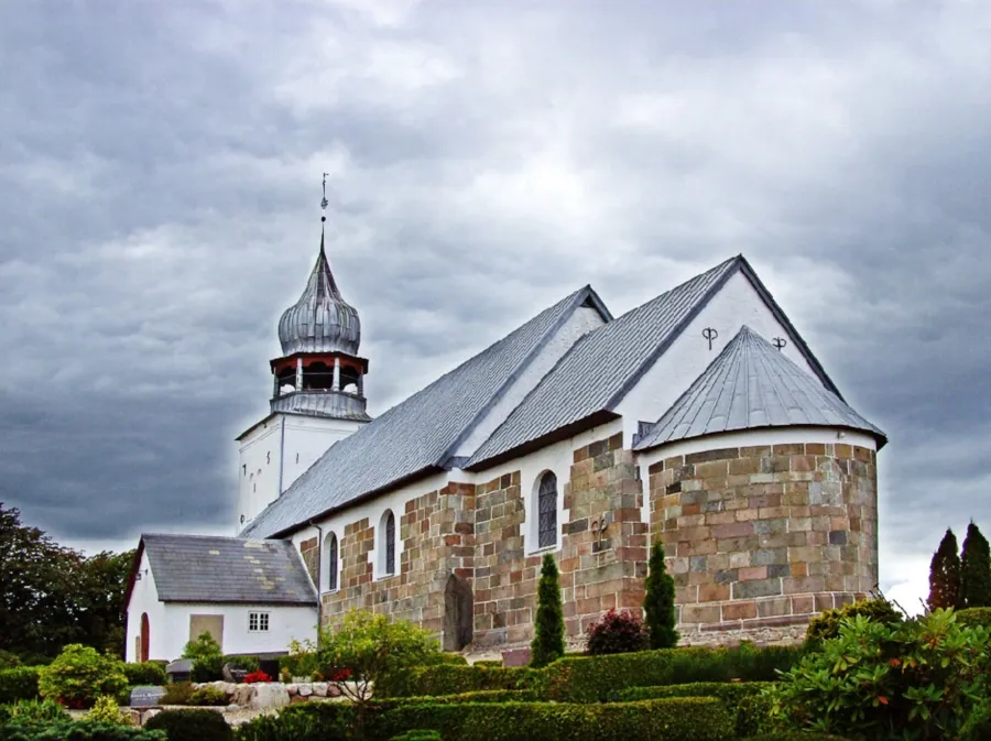 Photo showing: Andst kirke (Vejen) fra sydøst