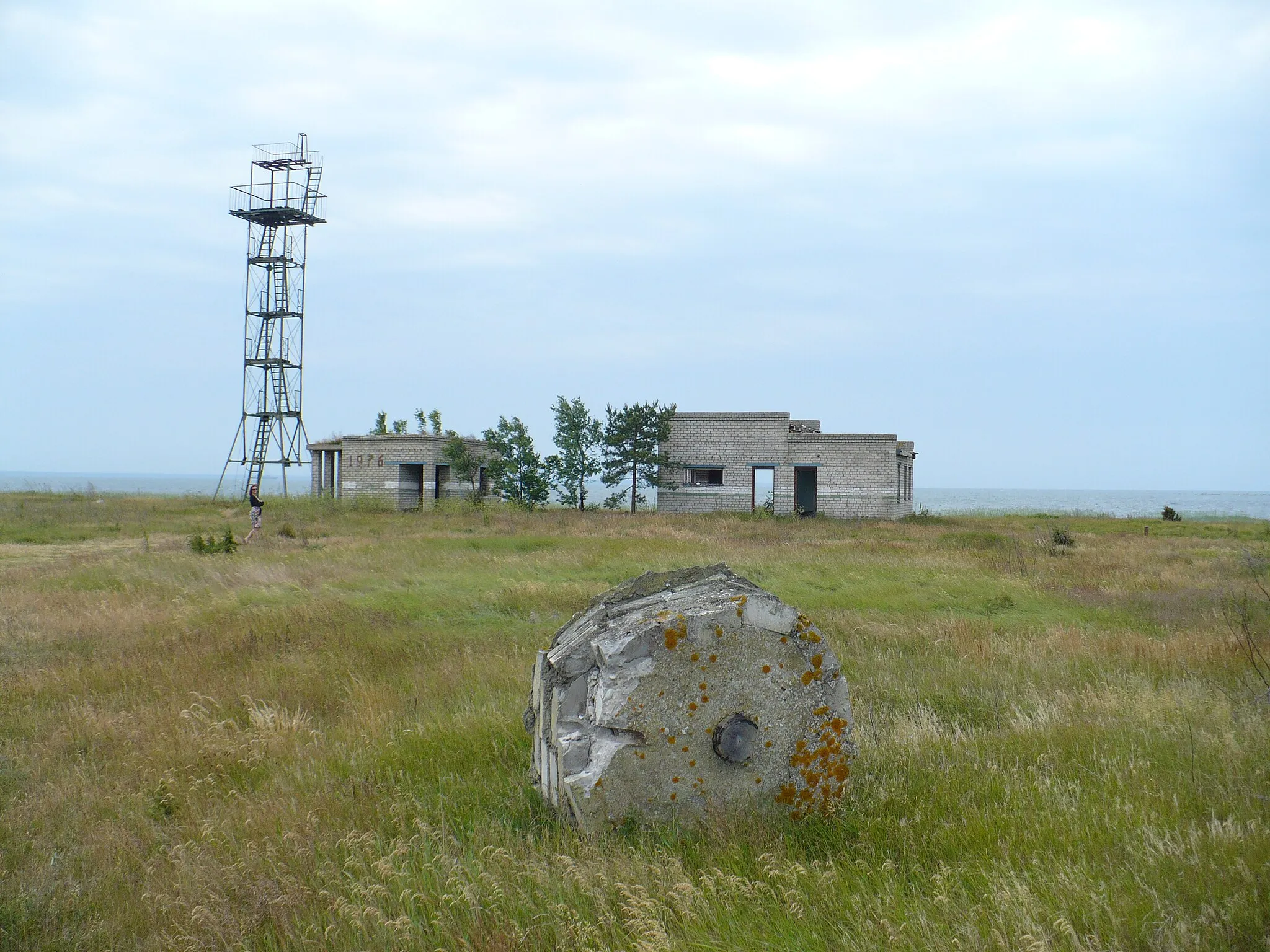 Photo showing: Abandoned soviet army base