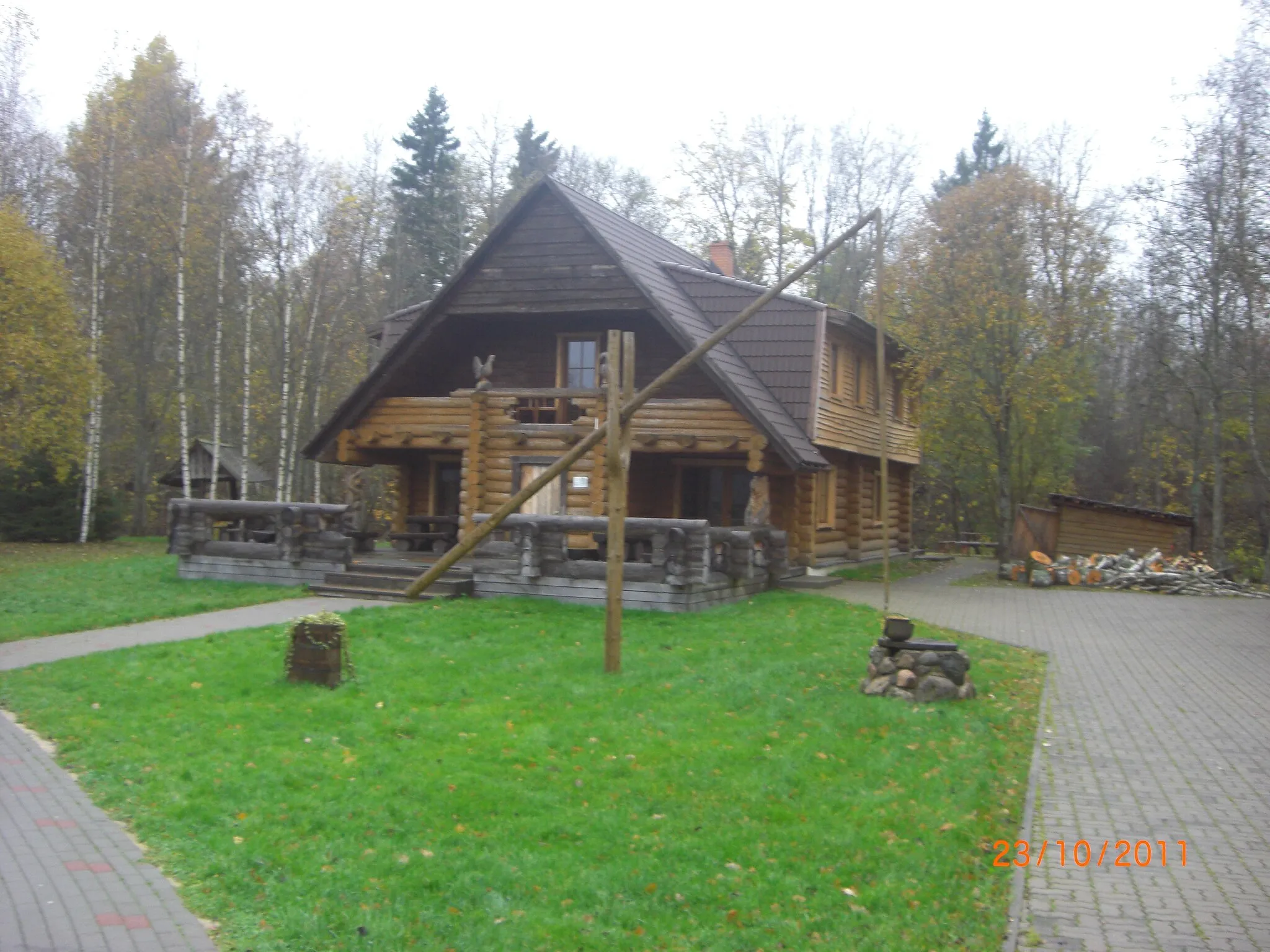 Photo showing: jahimehe saun