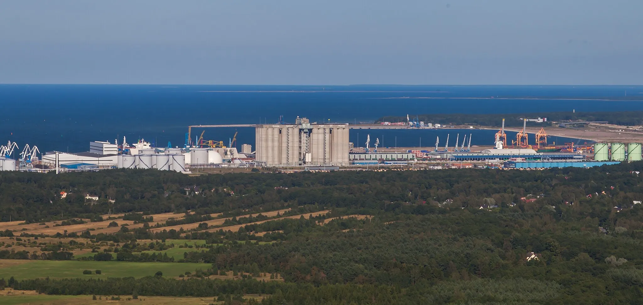 Photo showing: Port of Muuga, Estonia