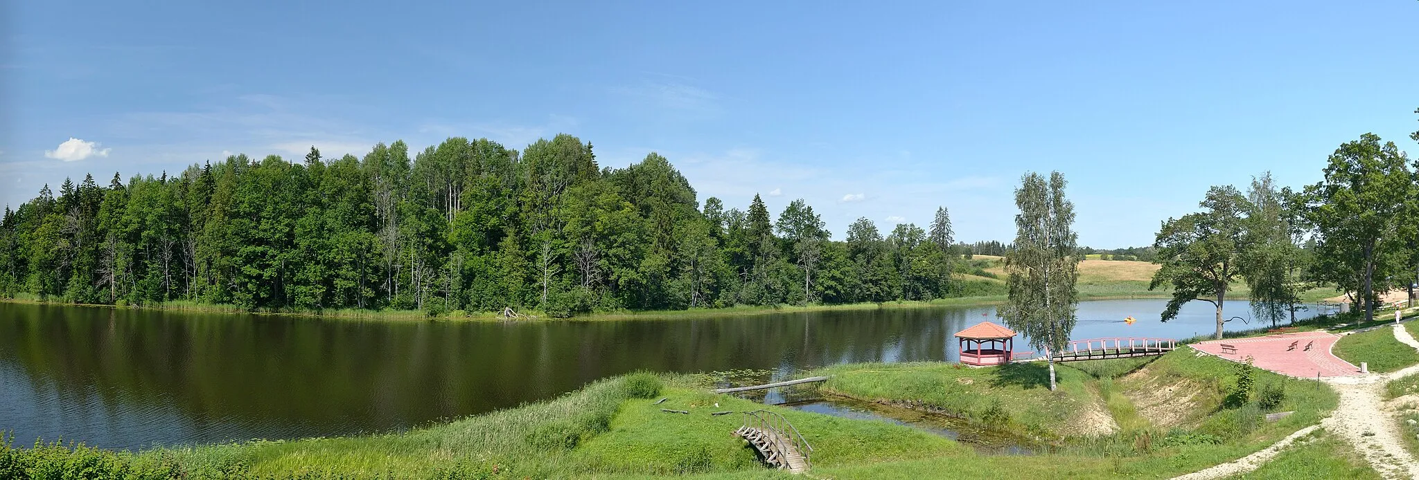 Photo showing: Lake Pikajärv