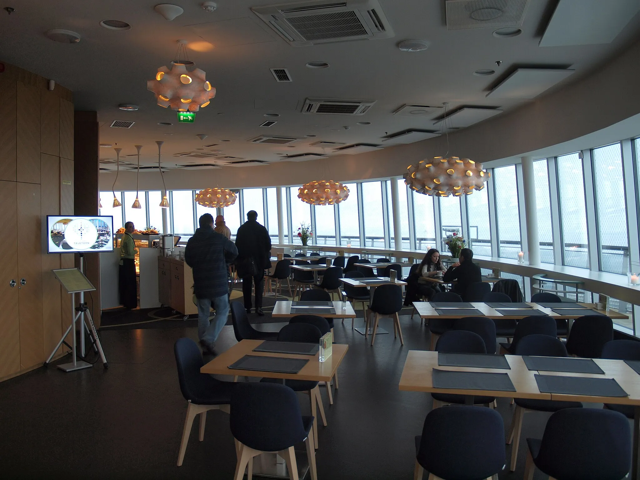 Photo showing: A café inside the Tallinn TV tower in Tallinn, Estonia.