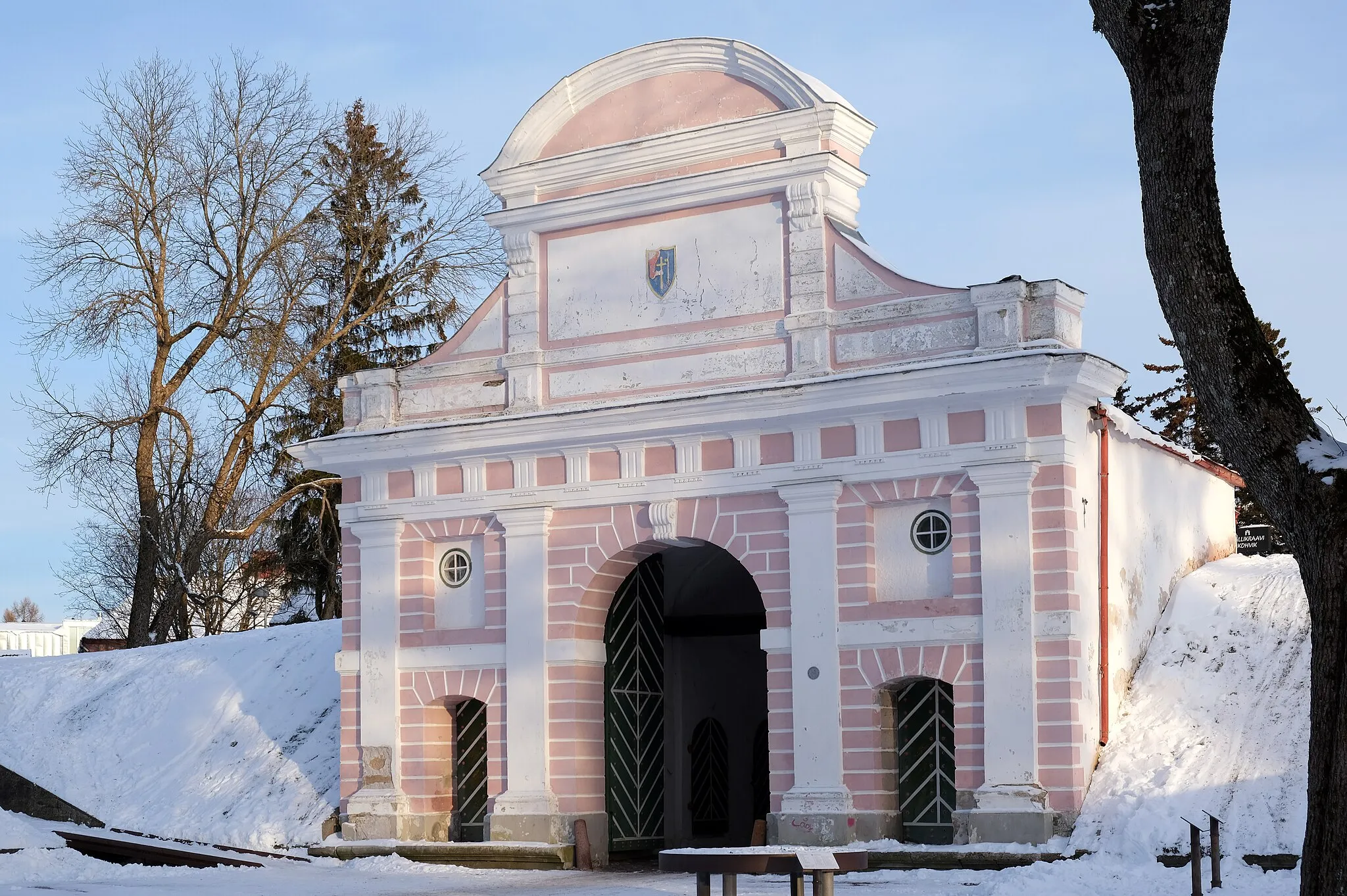 Photo showing: Tallinn Gate, Pärnu.