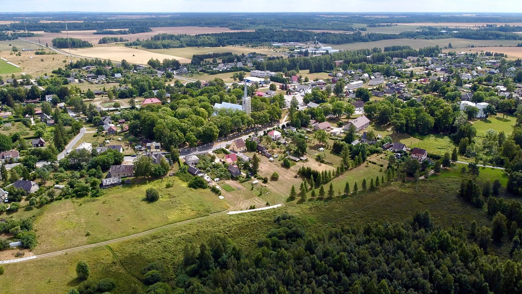 Photo showing: Järva-Jaani keskus 120 meetri kõrgusel loodest vaadatuna. 2021. aasta juuli