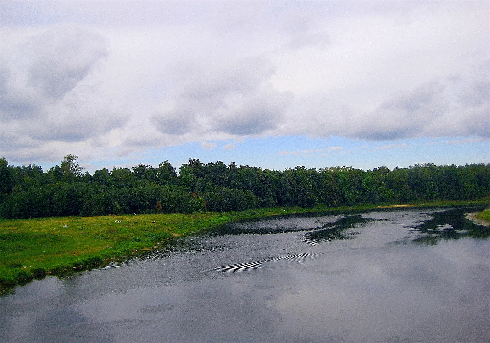 Photo showing: Luga River: Kingisepp, Kingisepp District, Leningrad Region.