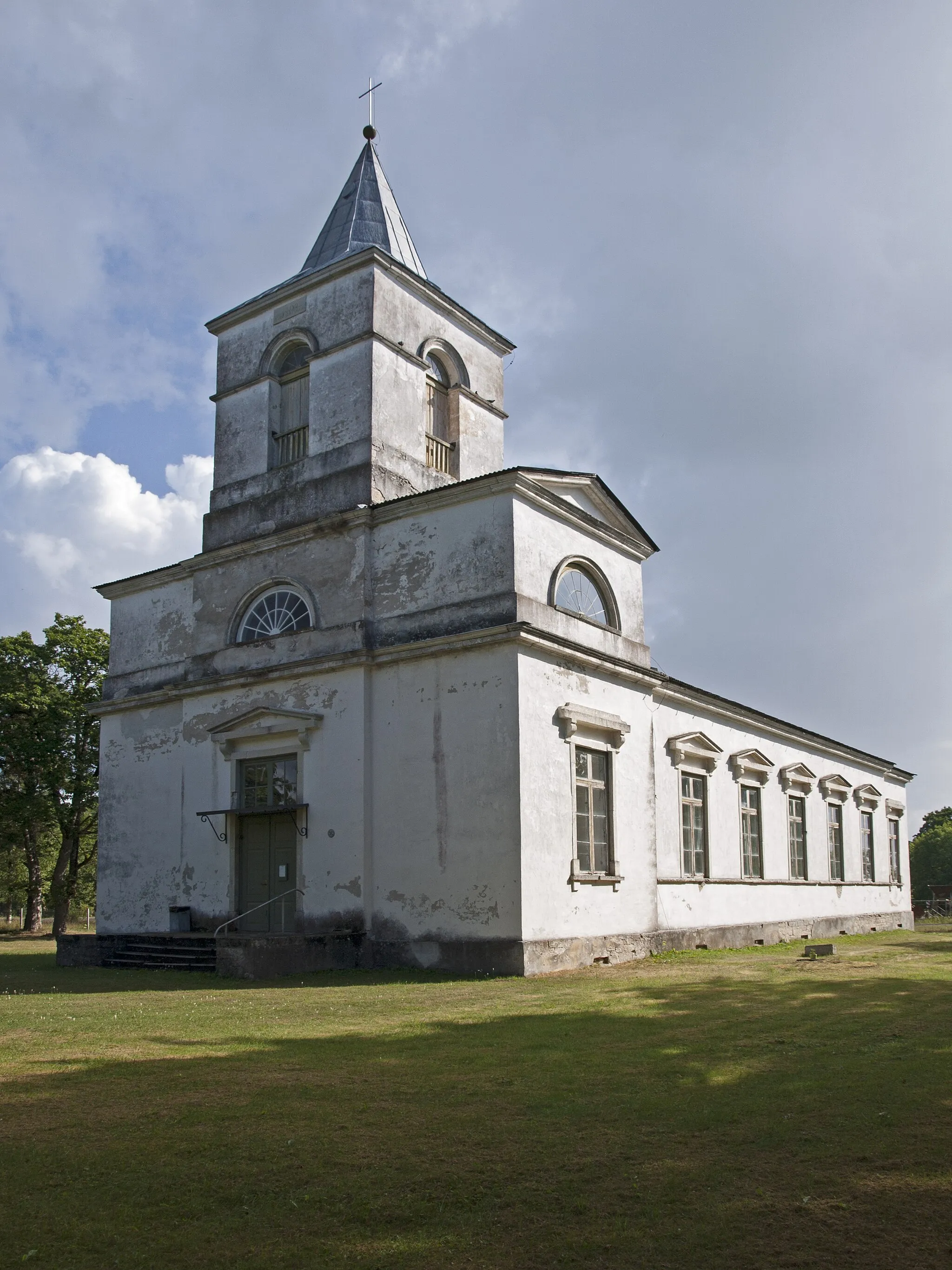 Photo showing: Kärla Church